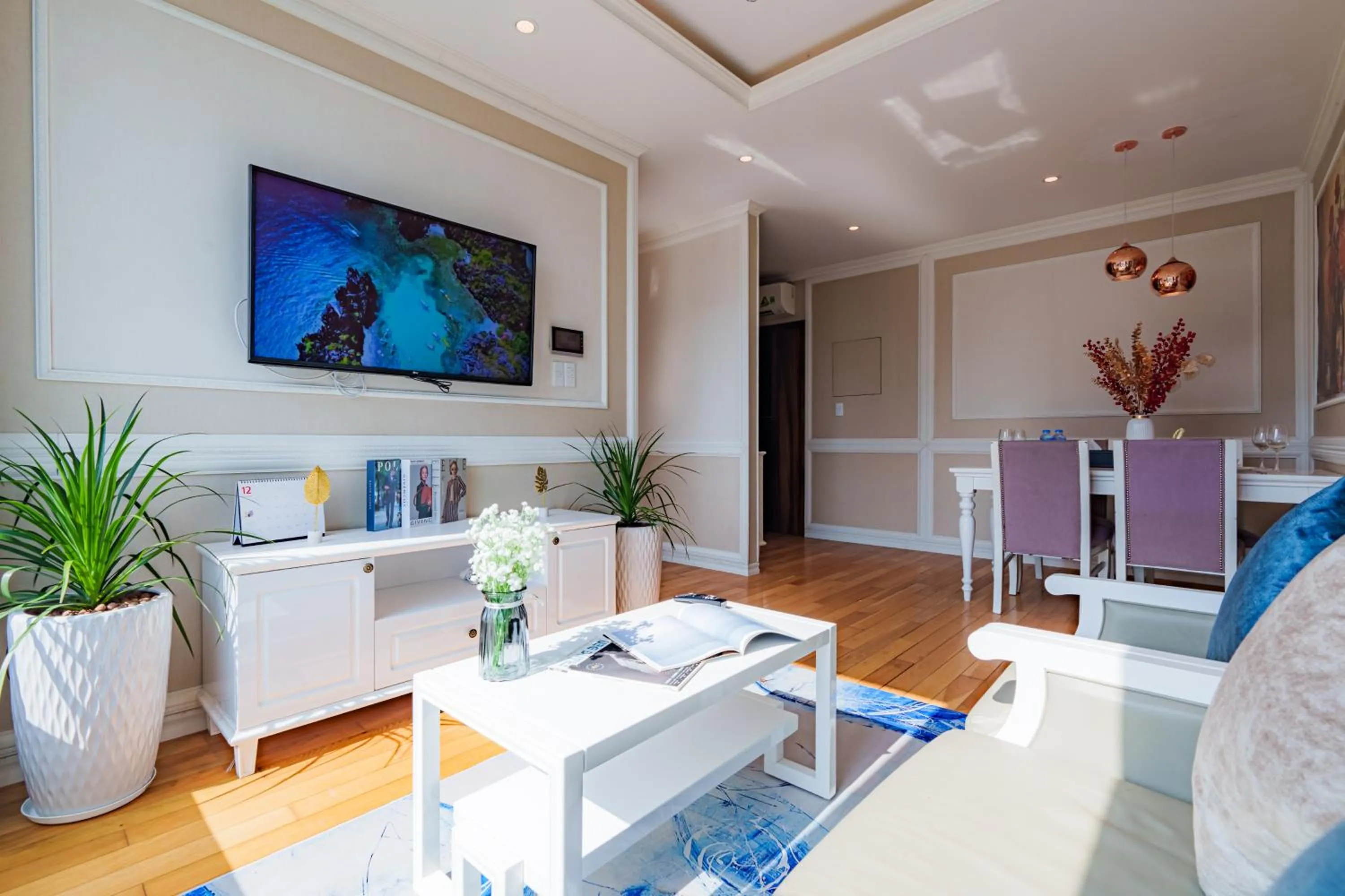 Léman Luxury Apartment District 3 HCMC