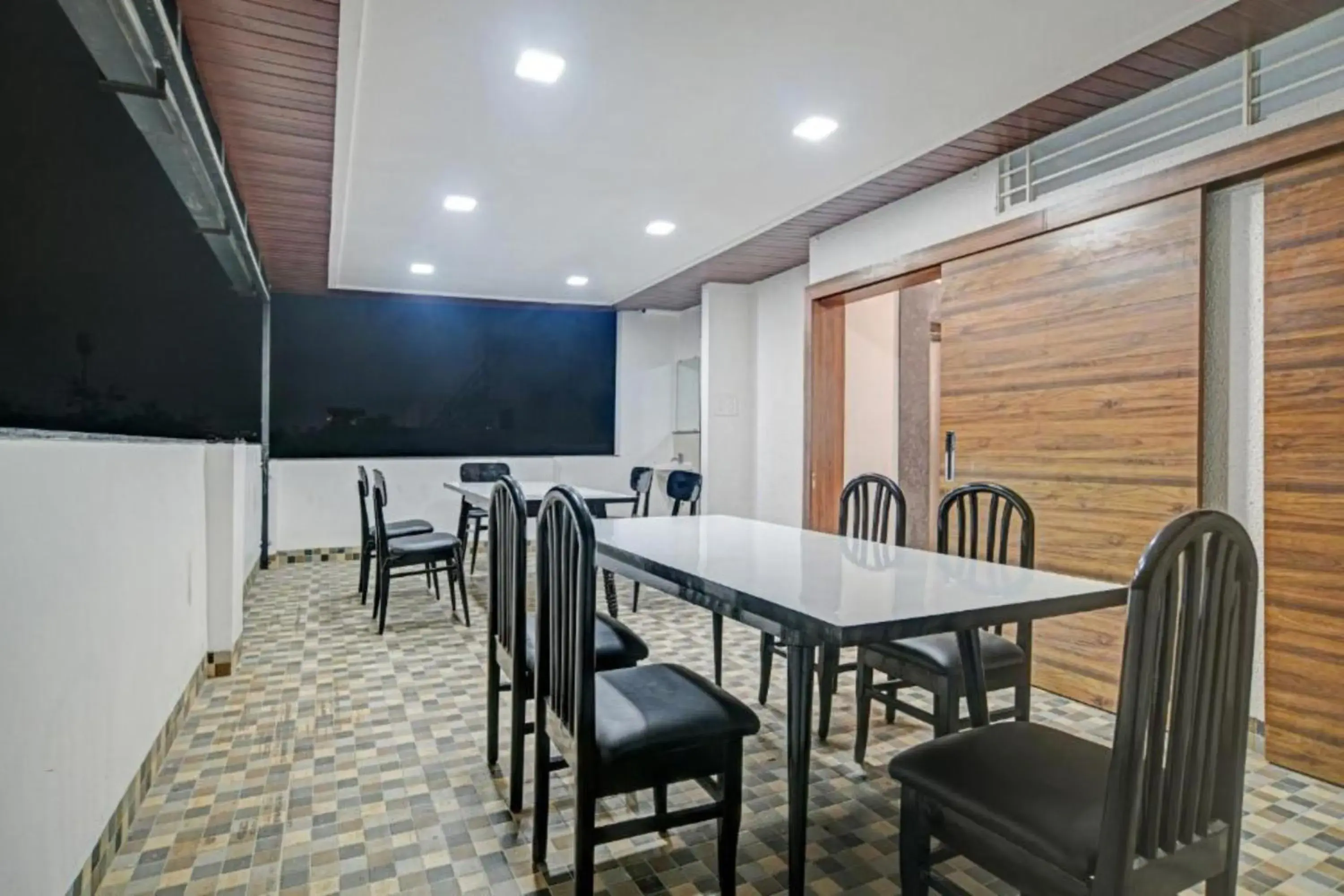 Restaurant/places to eat in Aceotel Inn Flamingo Restaurant/places to eat in Aceotel Inn Flamingo