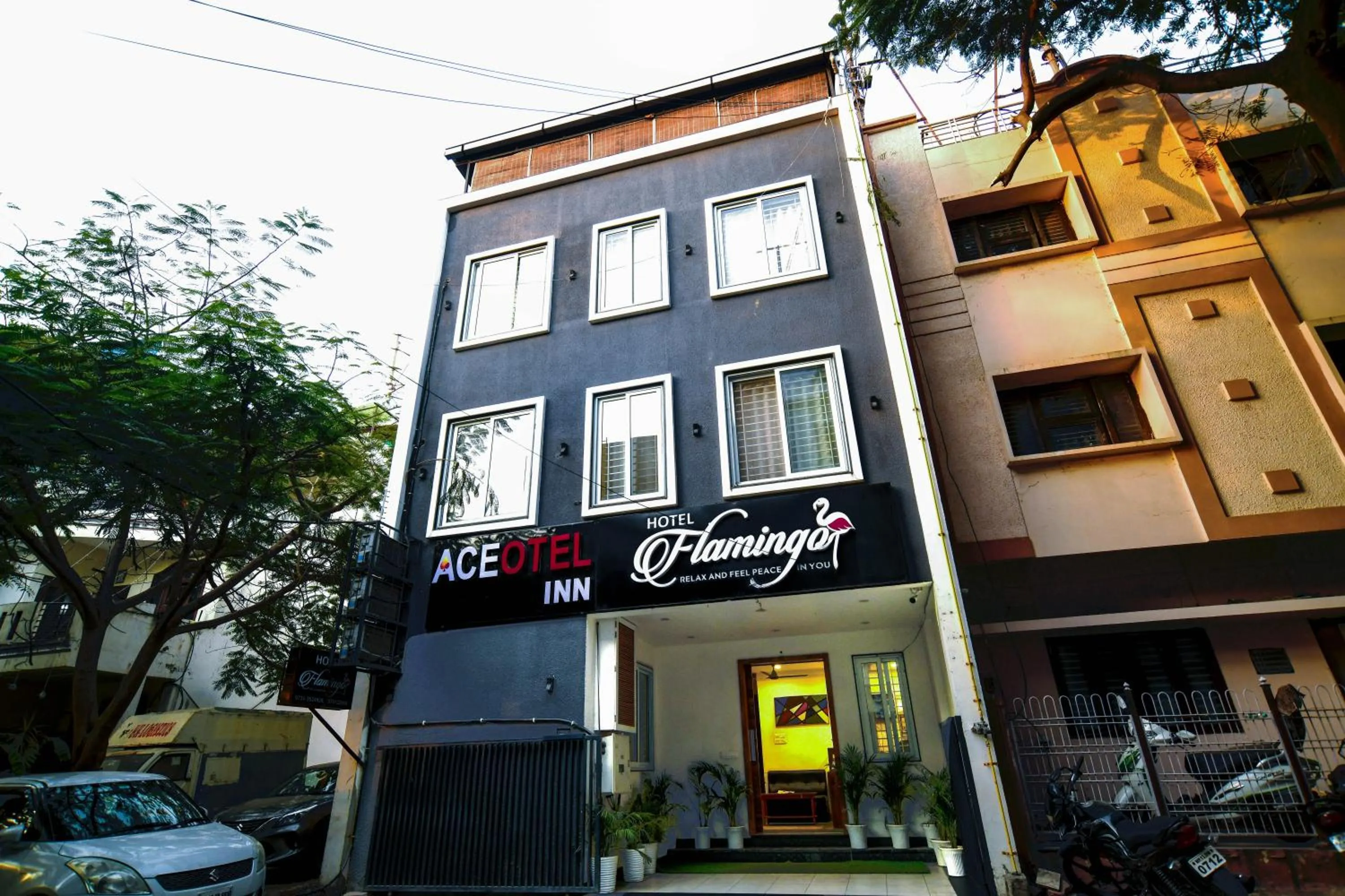 Property building in Aceotel Inn Flamingo