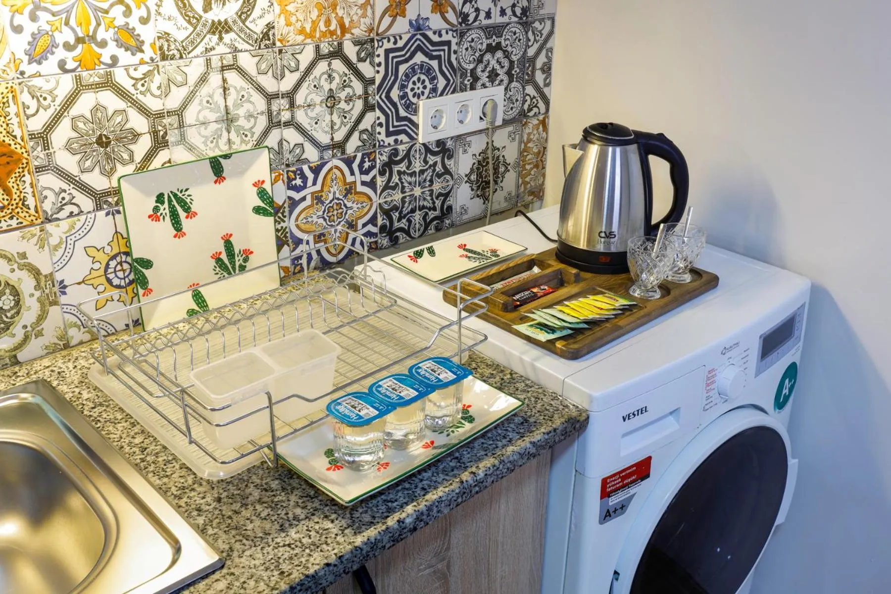 Coffee/tea facilities in Fidelya Boutique Hotel