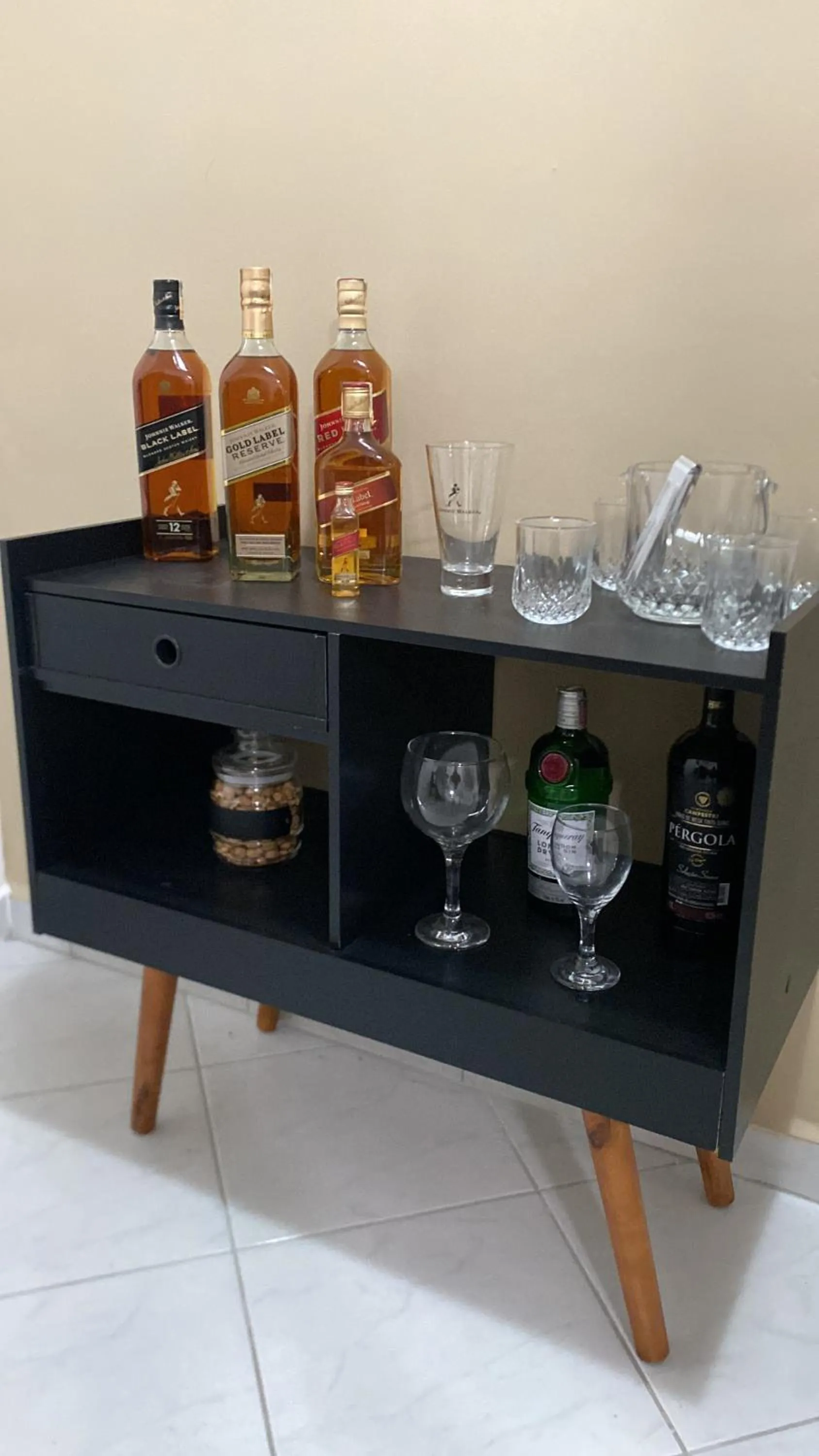 Apto Moderno com Churrasqueira Gourmet, apenas 150m da Praia