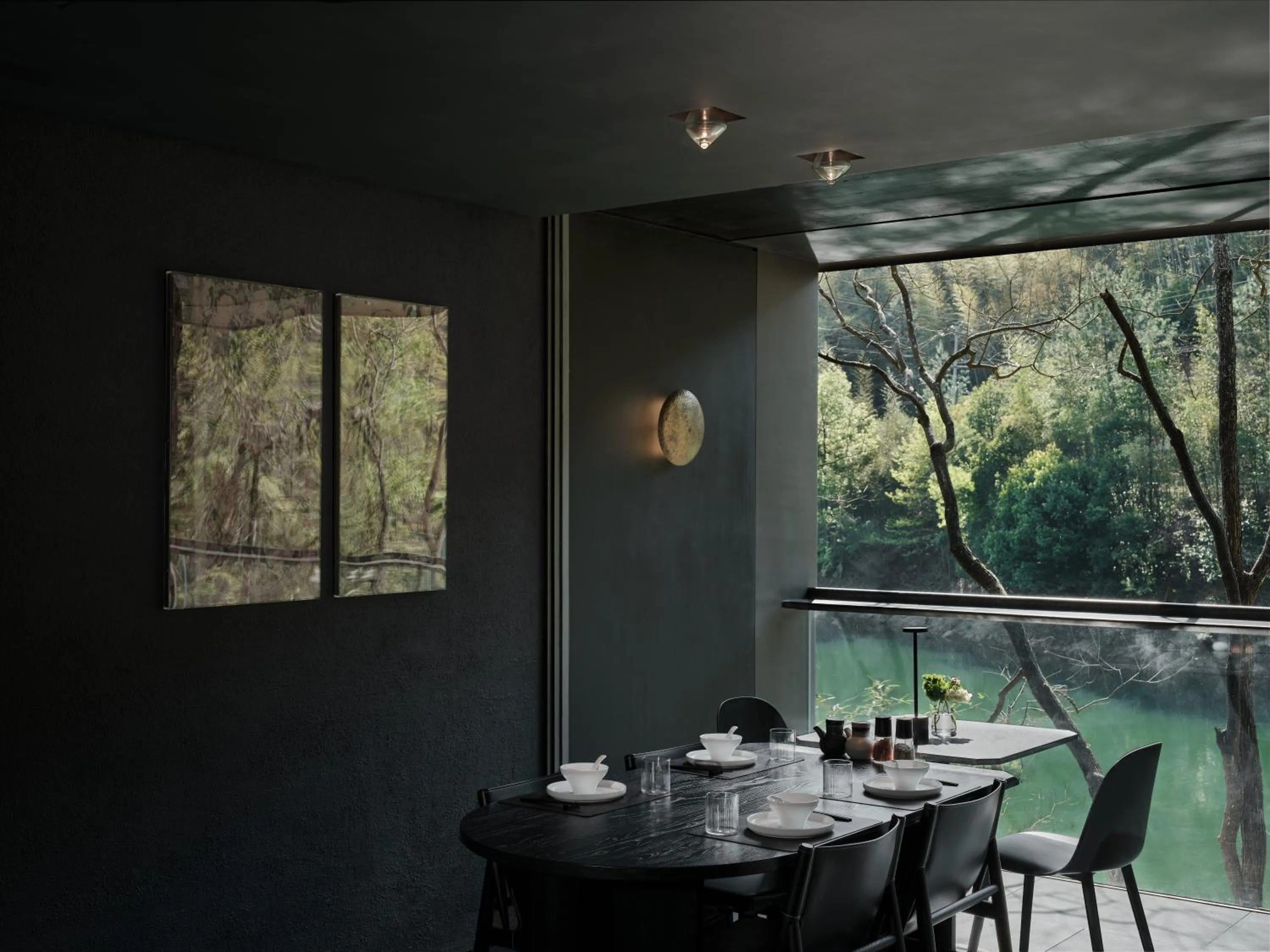 Restaurant/places to eat in Yakamoz Qianchuan Hotel