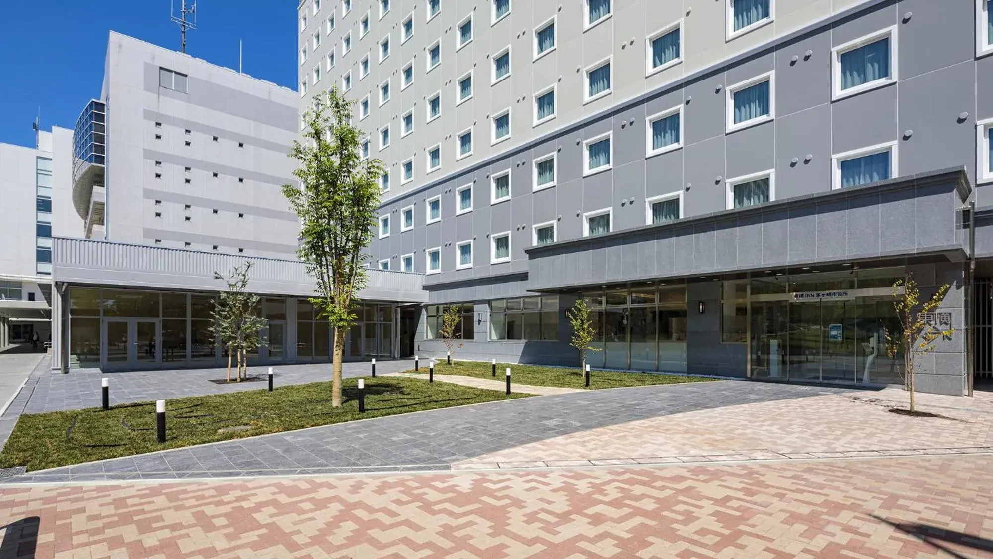 Facade/entrance in Toyoko Inn Chigasaki Shiyakusho Facade/entrance in Toyoko Inn Chigasaki Shiyakusho