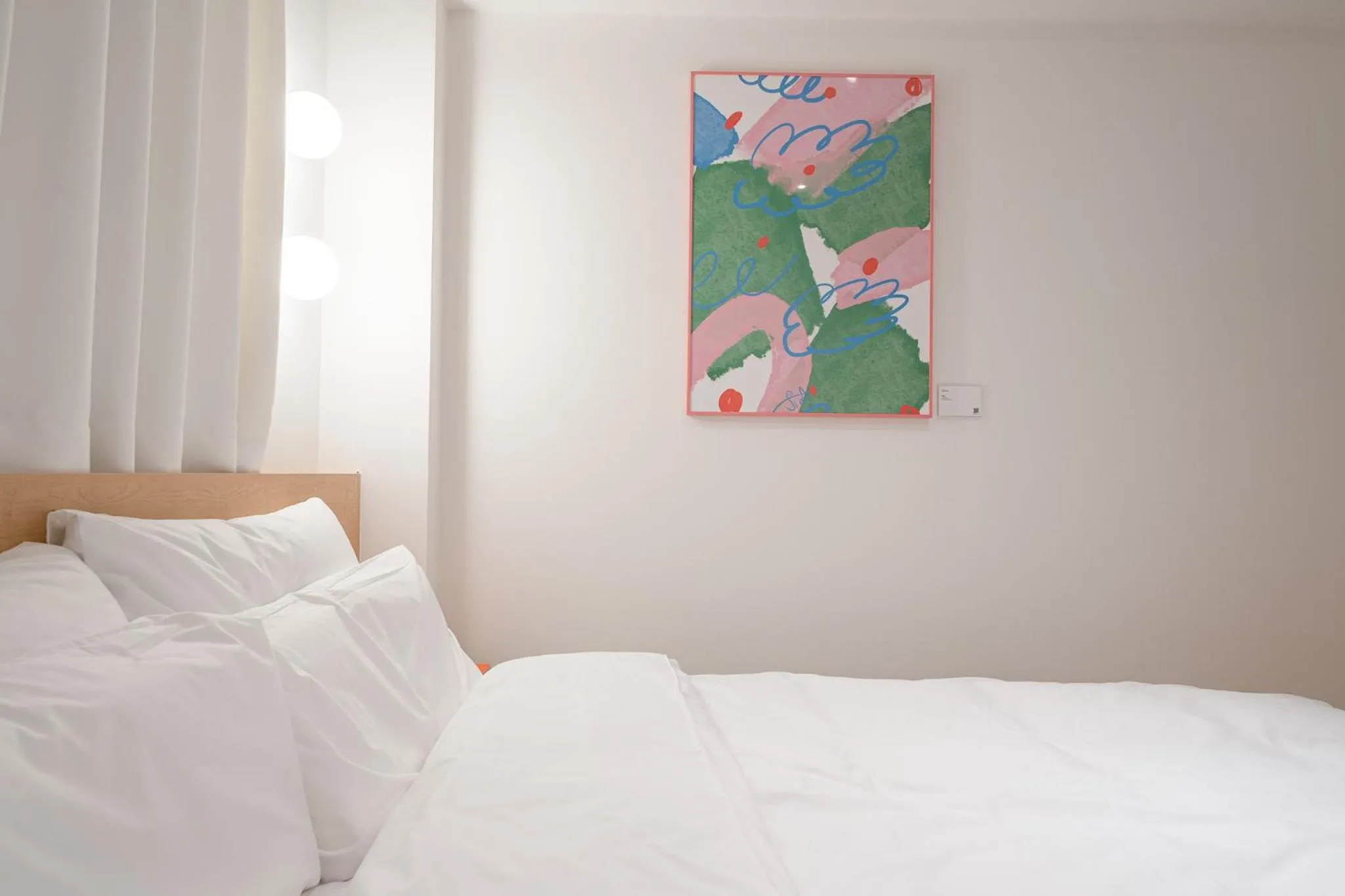 Bed in Anook Hotel Guri