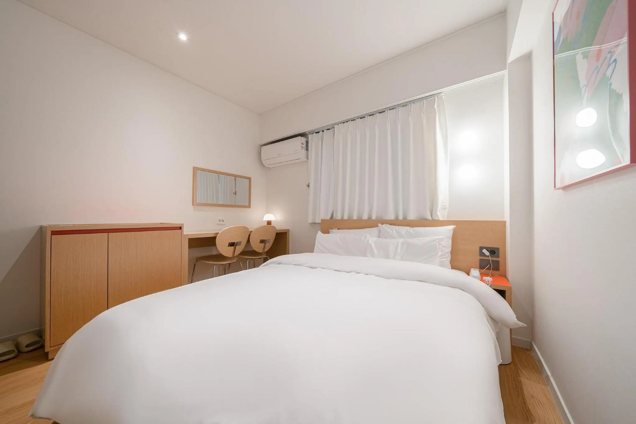 Bed in Anook Hotel Guri