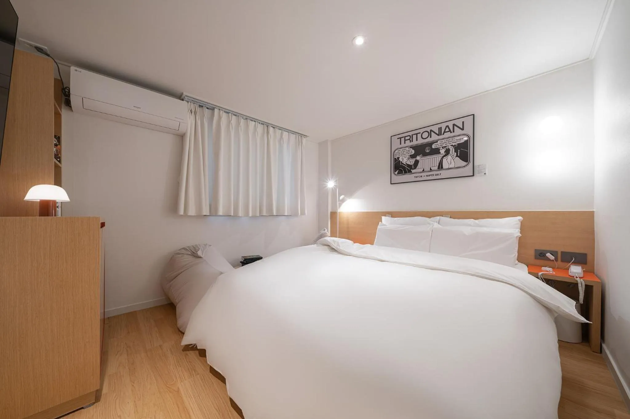 Bed in Anook Hotel Guri