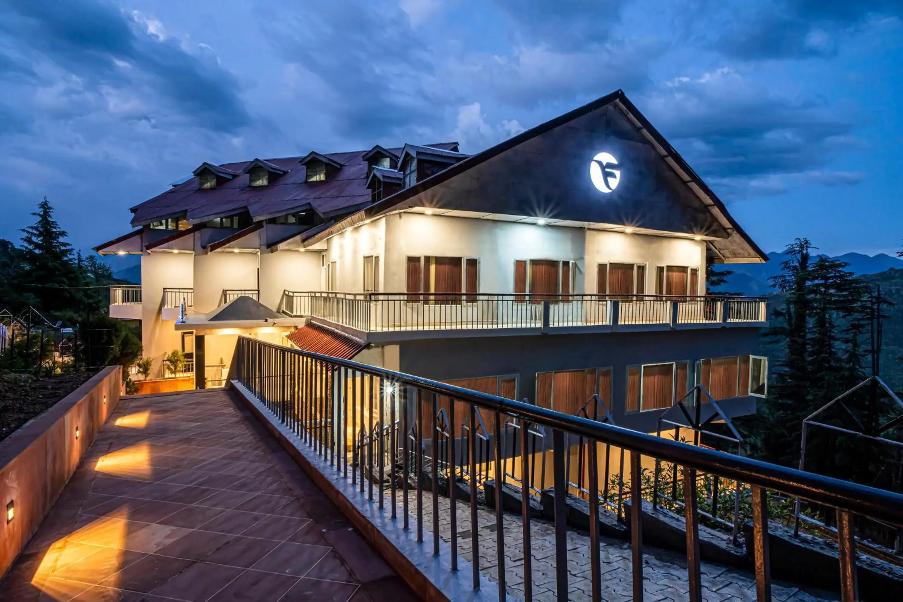 Fortune Khajjiar - Member ITC Hotels' Group Fortune Khajjiar - Member ITC Hotels' Group