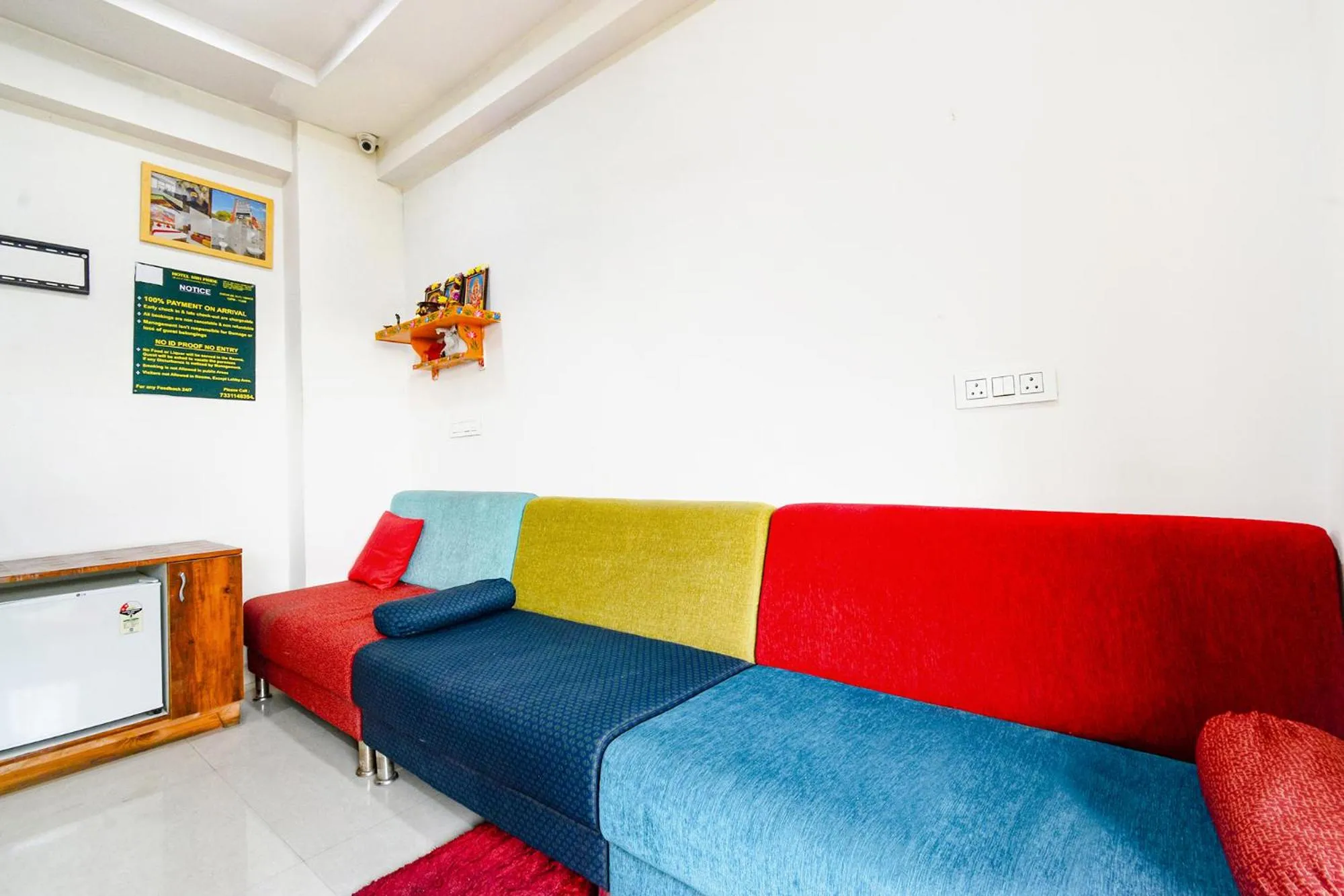 Seating area in FabHotel SRH Pride - Nr Hitech City Railway Station