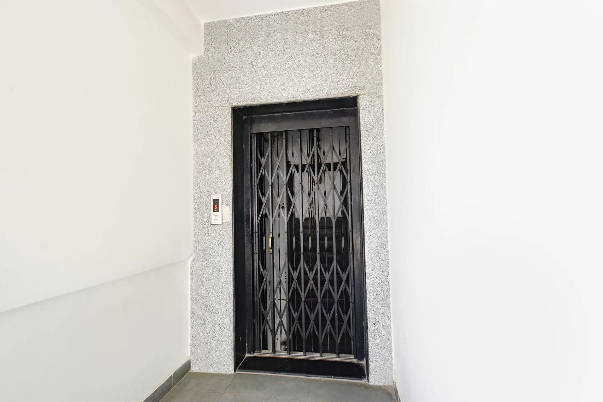 Lobby or reception in FabHotel SRH Pride - Nr Hitech City Railway Station