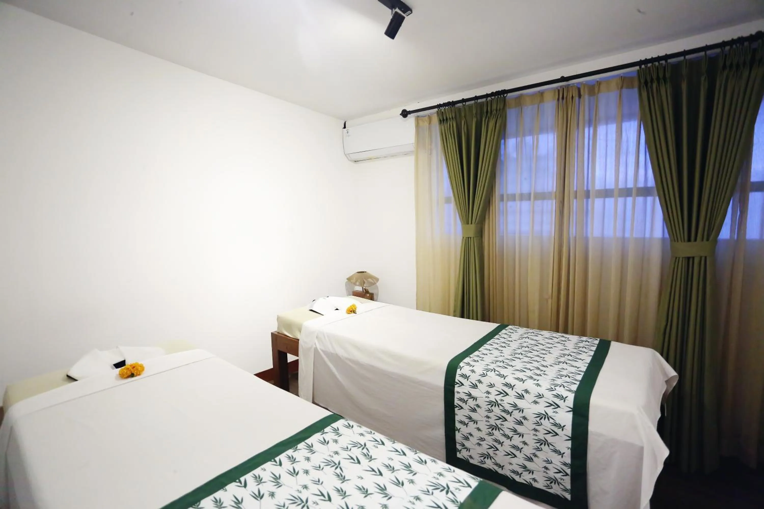 Spa and wellness centre/facilities, Bed in The Reward Villas