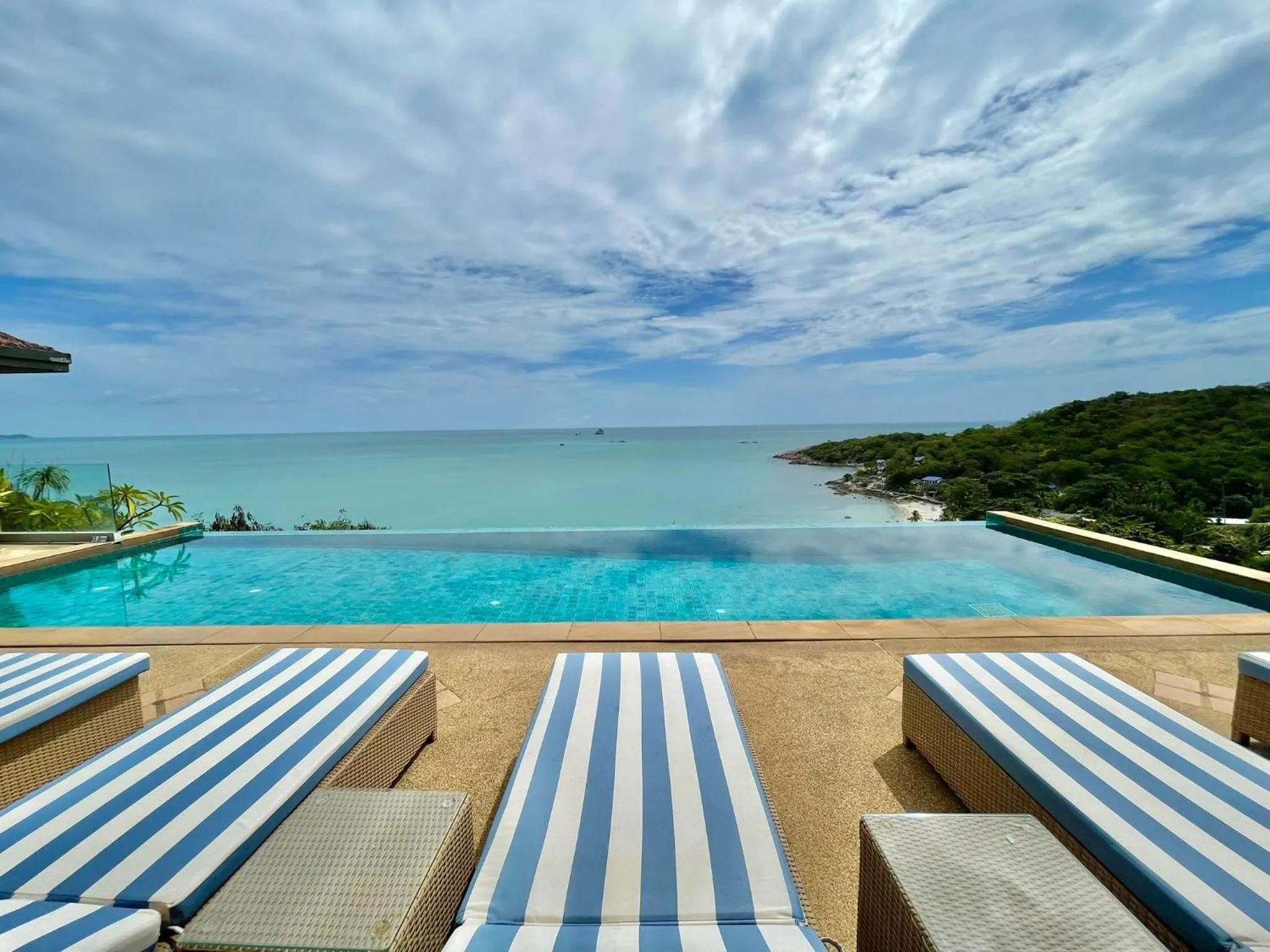 Baan Talay Sai Villa - Panoramic Views 300m to Beach