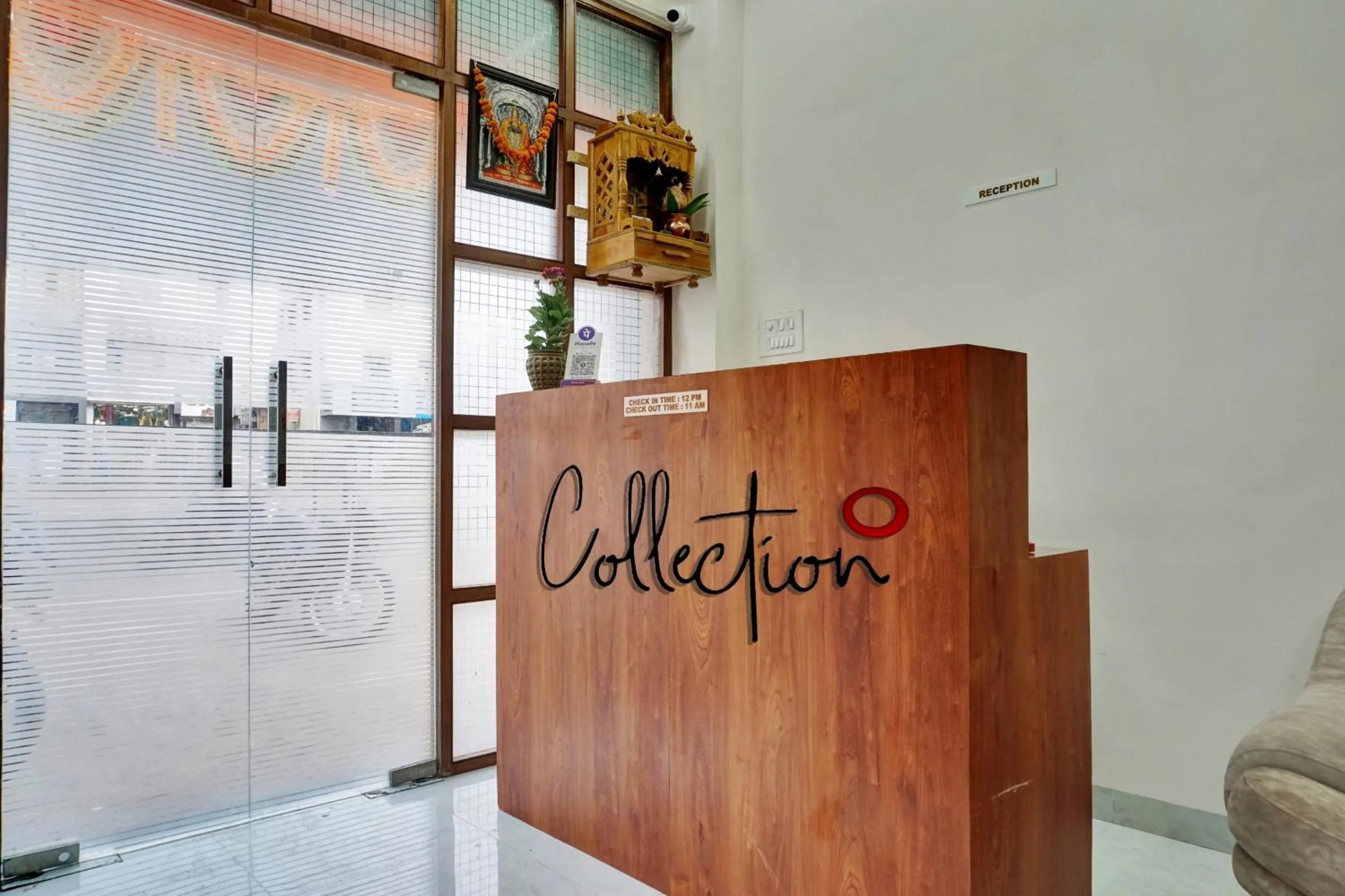 Lobby or reception in Collection O Gargi Galaxy