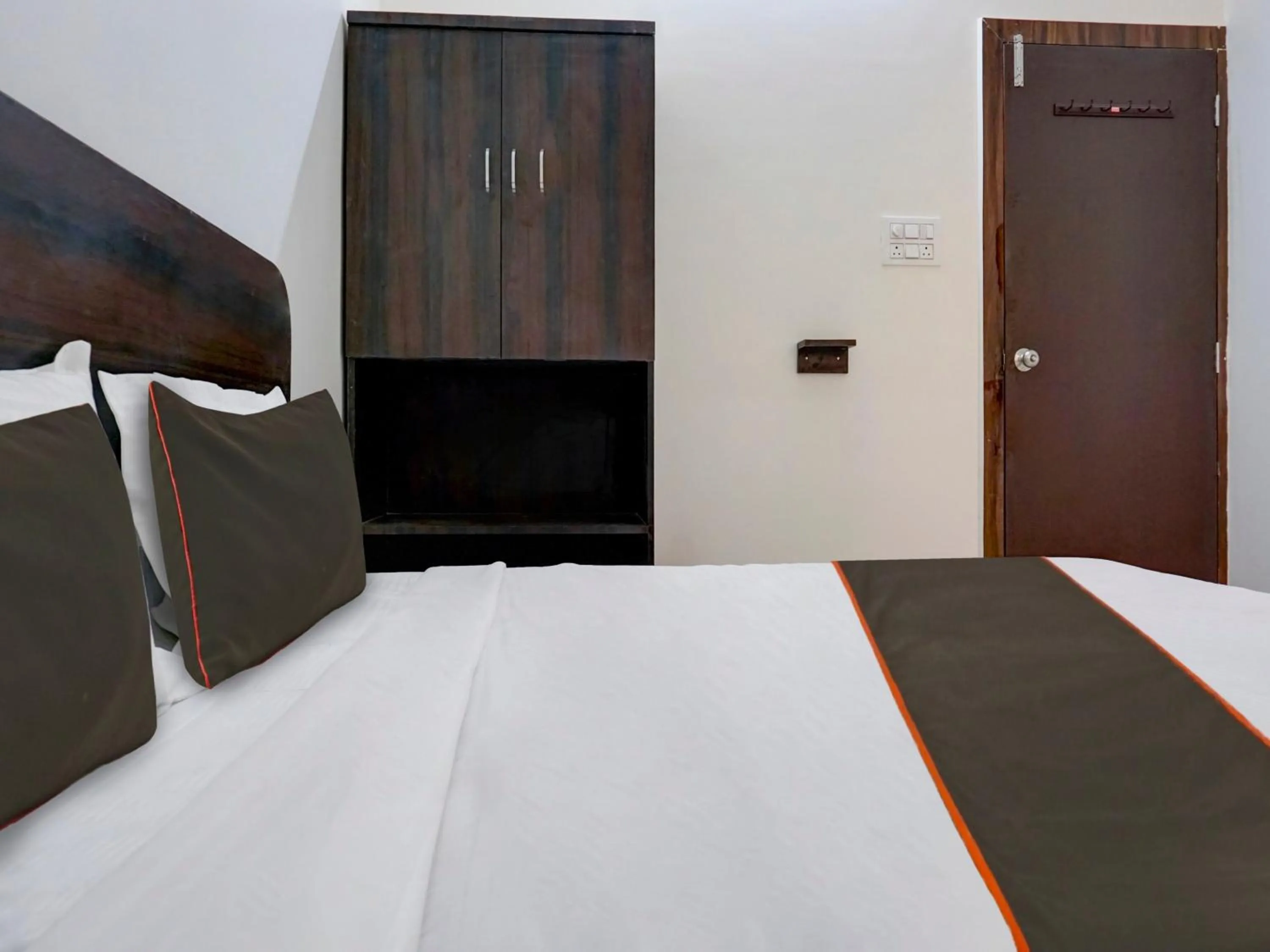 Bedroom in Collection O Gargi Galaxy