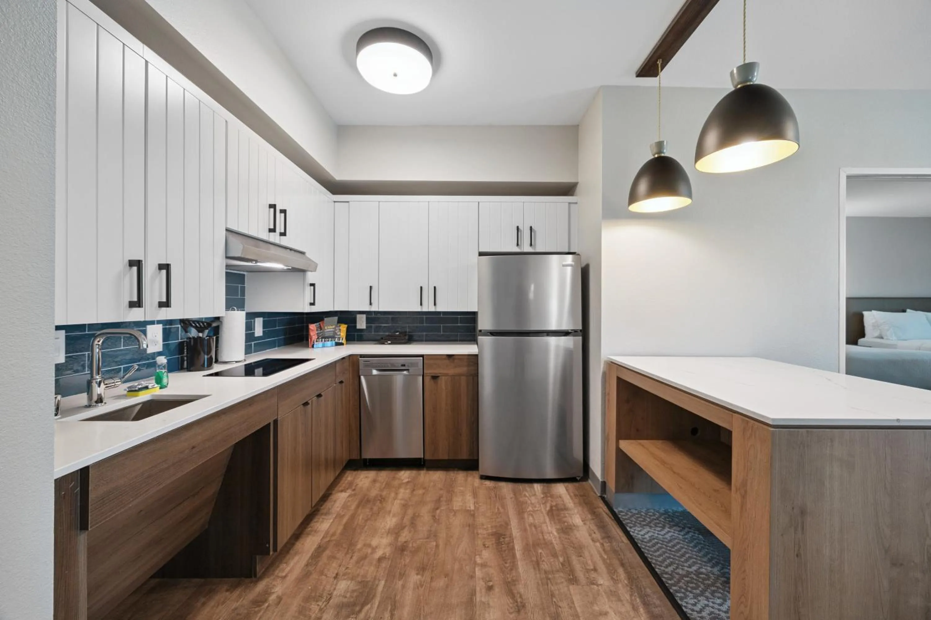 Kitchen or kitchenette in Staybridge Suites Sacramento Woodland by IHG