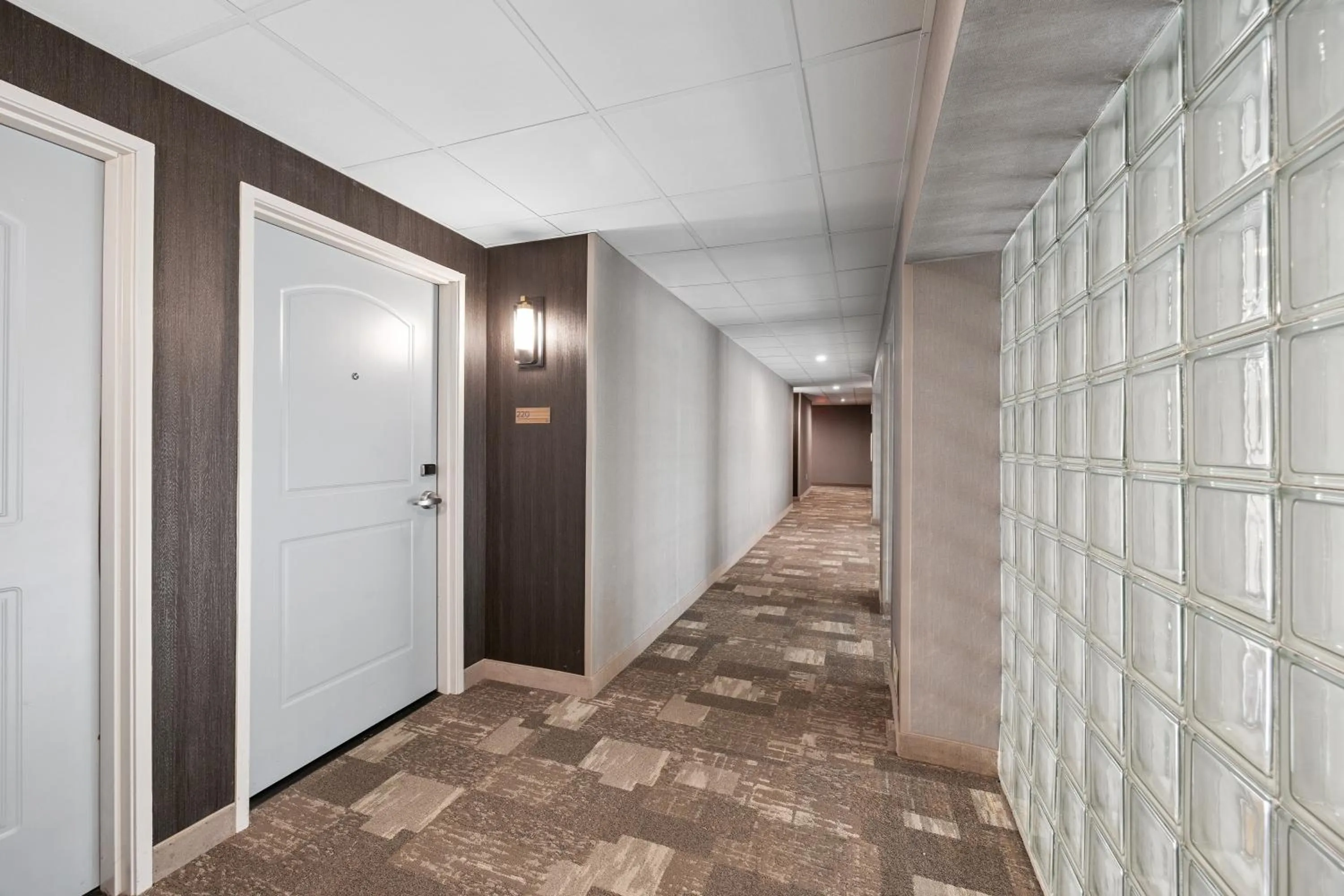 Floor plan in Staybridge Suites Sacramento Woodland by IHG