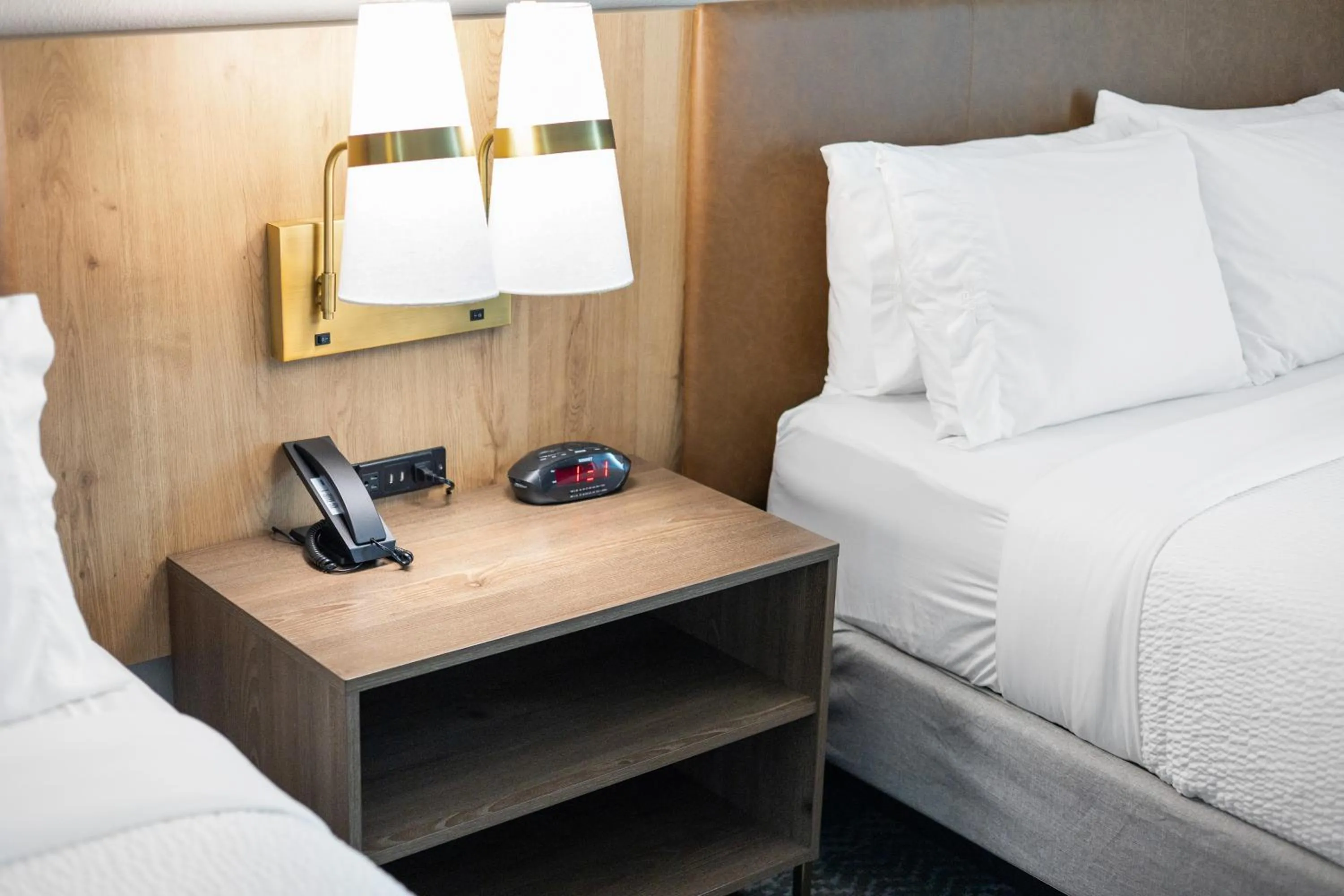 Bed in Staybridge Suites Sacramento Woodland by IHG