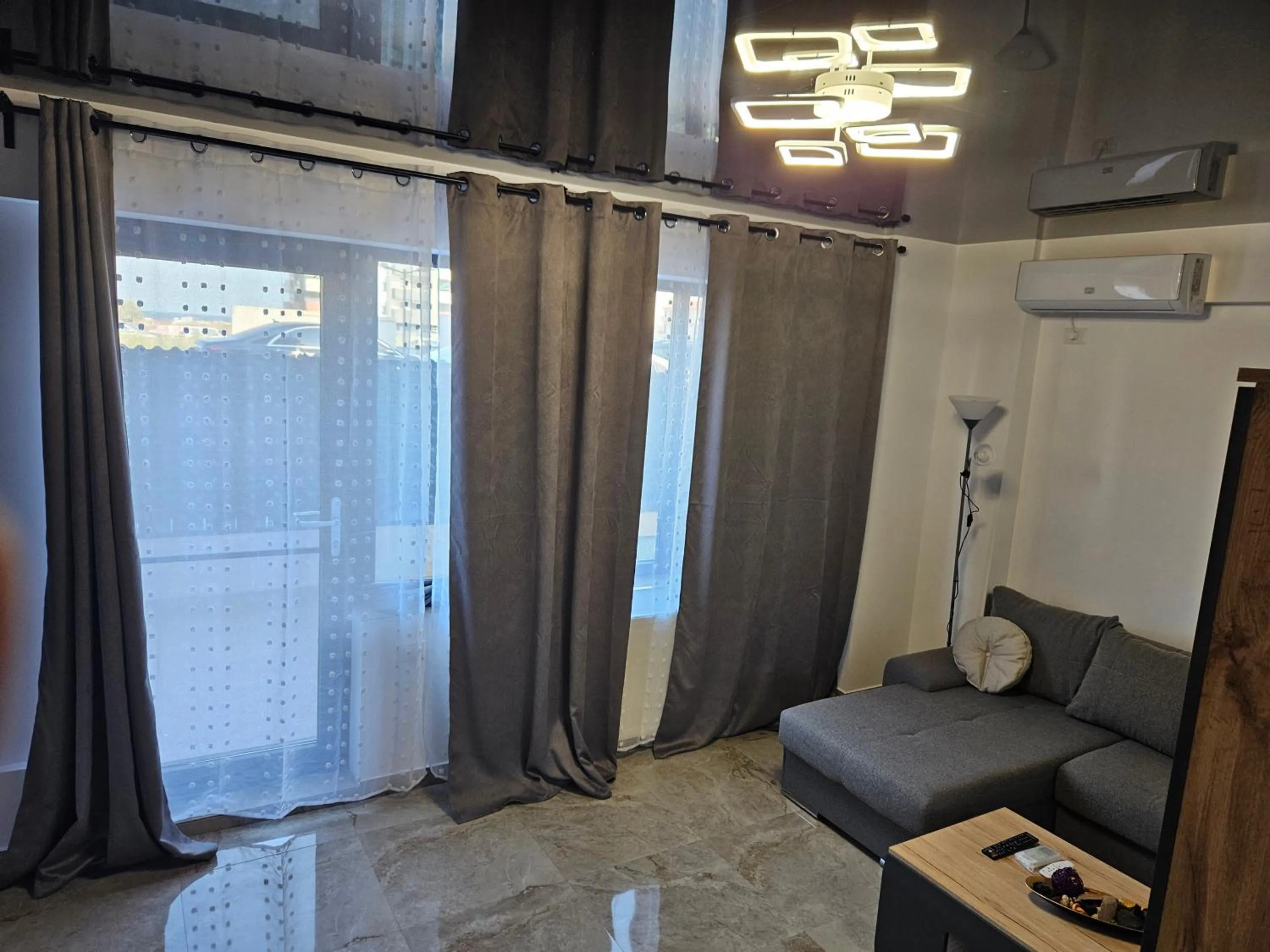 Apartament Kayla