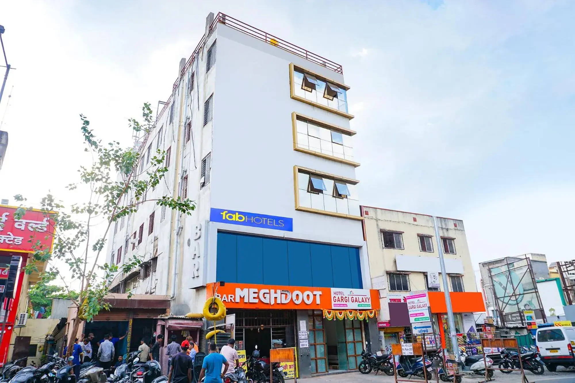 Property building in FabHotel Gargi Galuxe - Nr Ankushrao Natyagruha Property building in FabHotel Gargi Galuxe - Nr Ankushrao Natyagruha