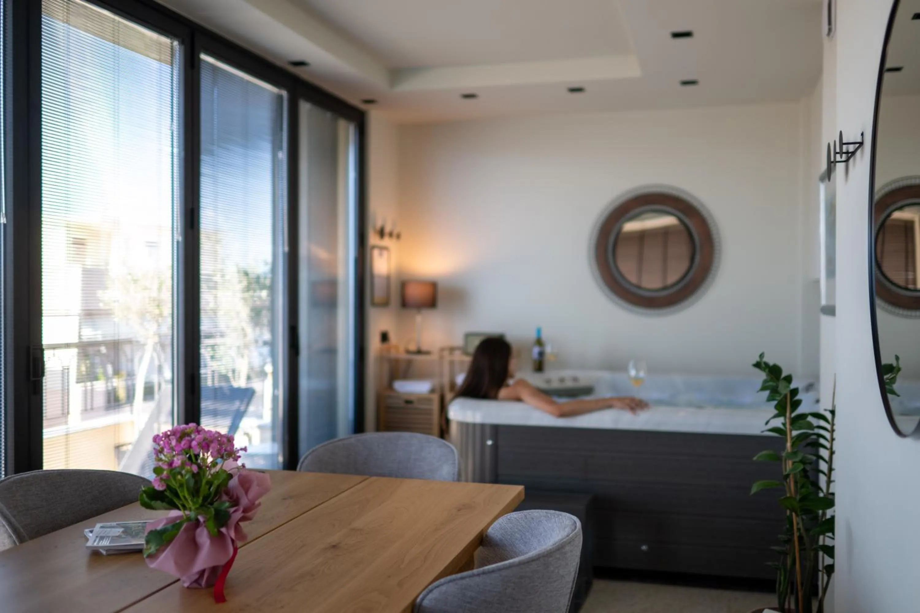 Hot Tub in Evripidou 7 - Kalamata Mediterranean Suites