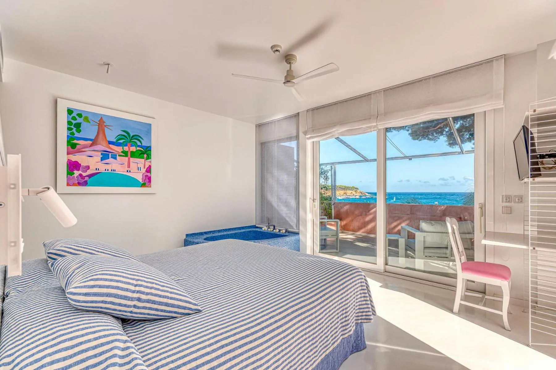 Bed in The Pink Elephant Hotel