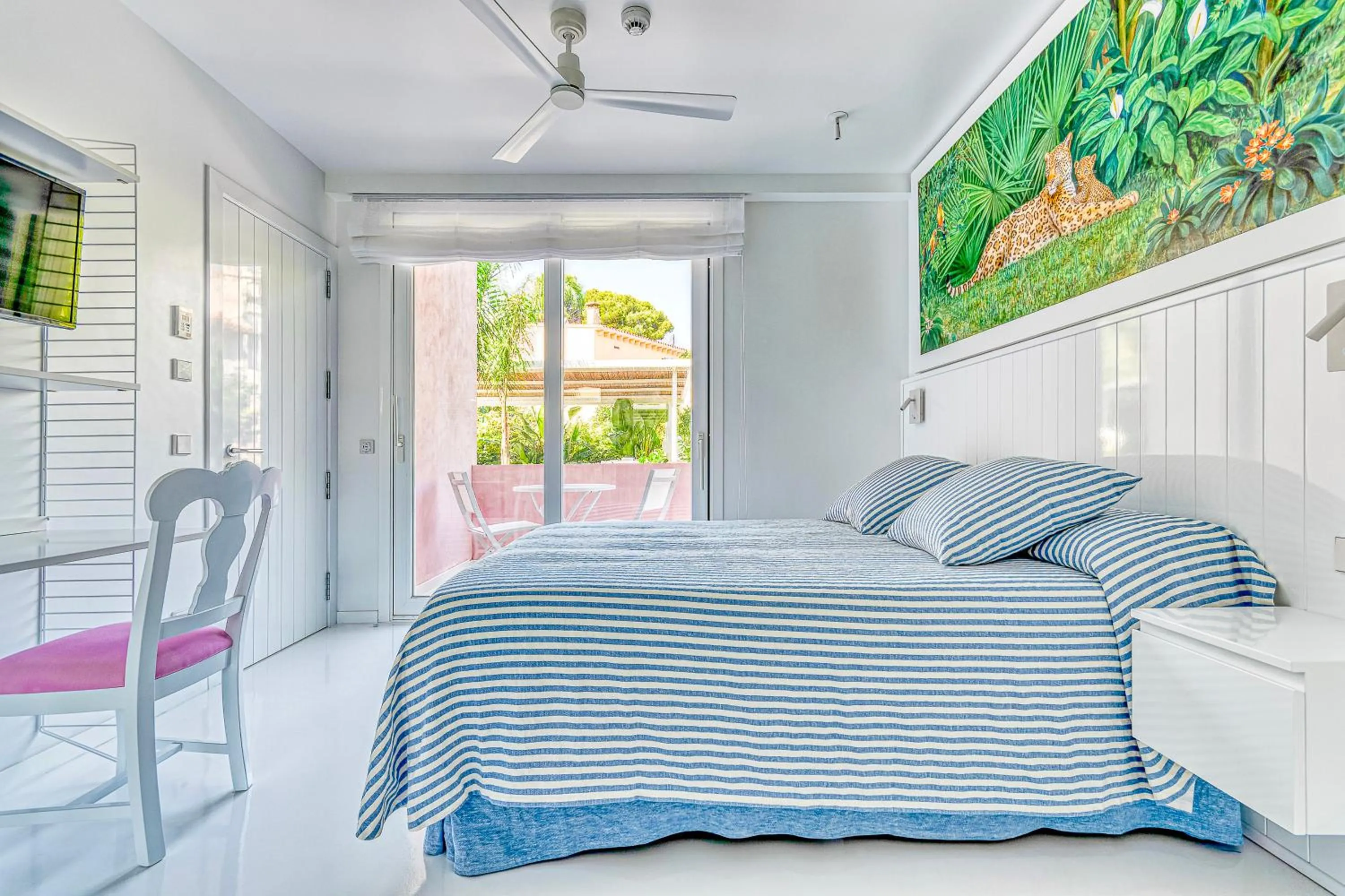 Bed in The Pink Elephant Hotel