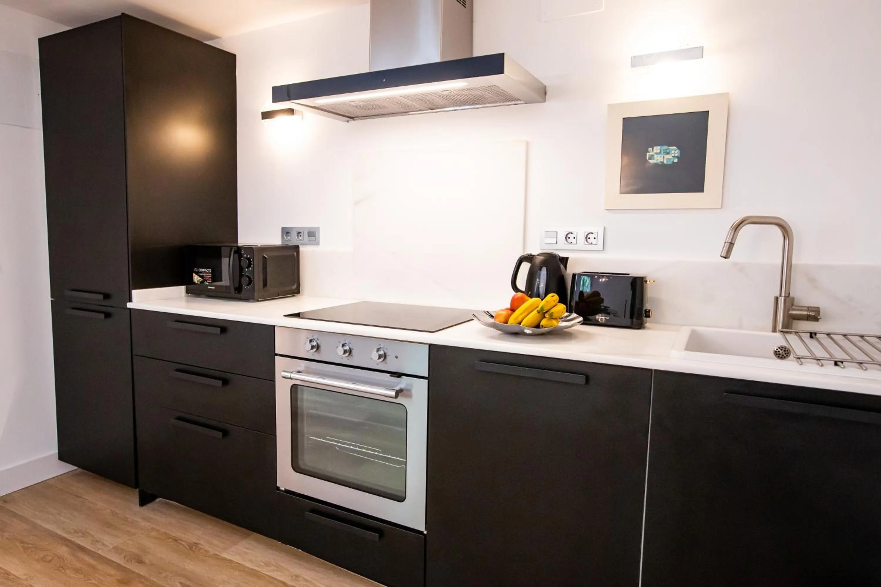 Kitchen or kitchenette in HN Sevilla