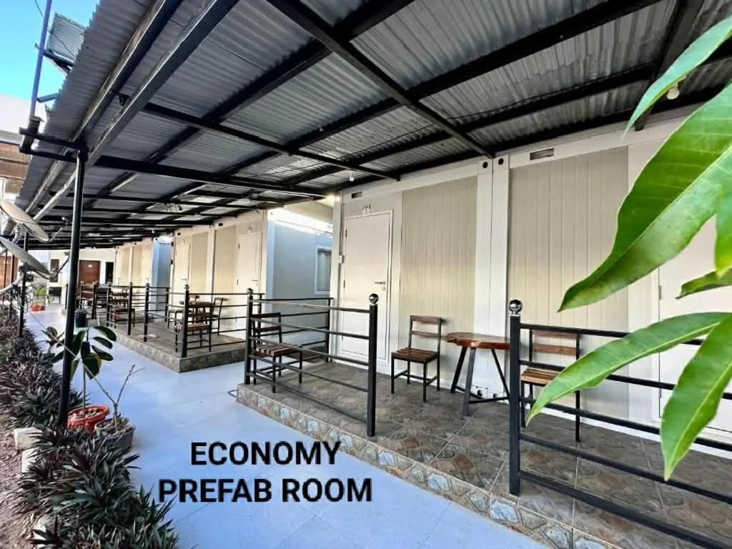 Balcony/Terrace in Harbour Bliss Hotel