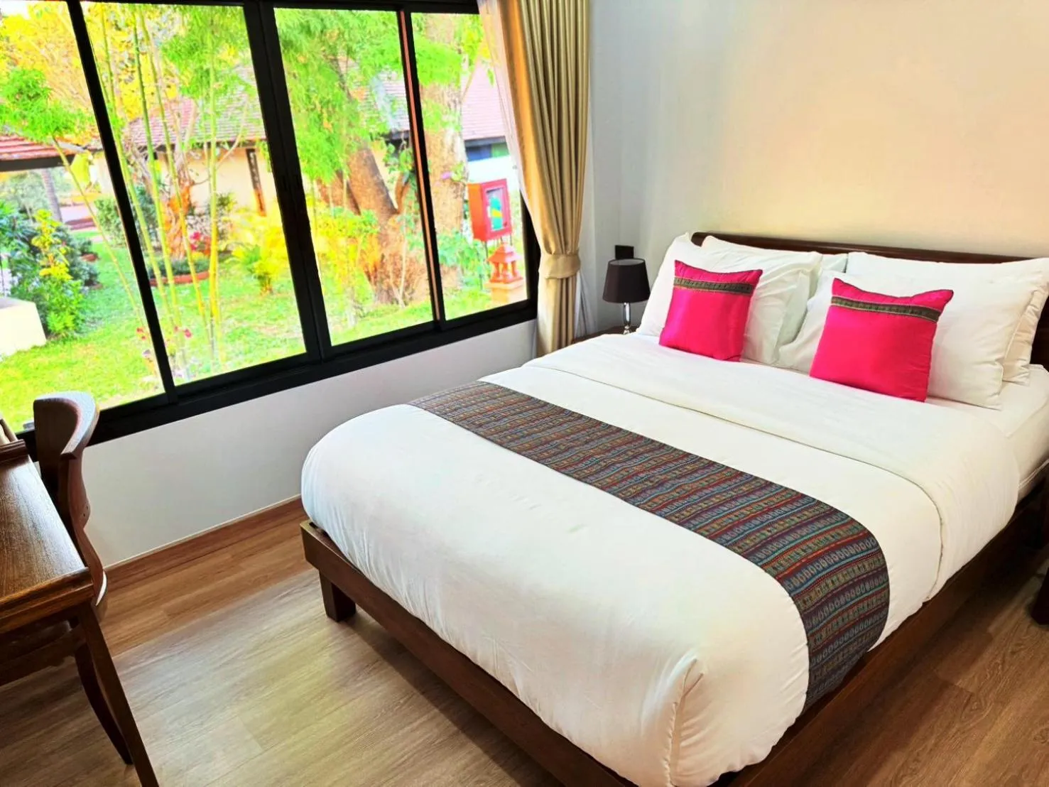 Bed in Le Baan Thai Boutique Villa