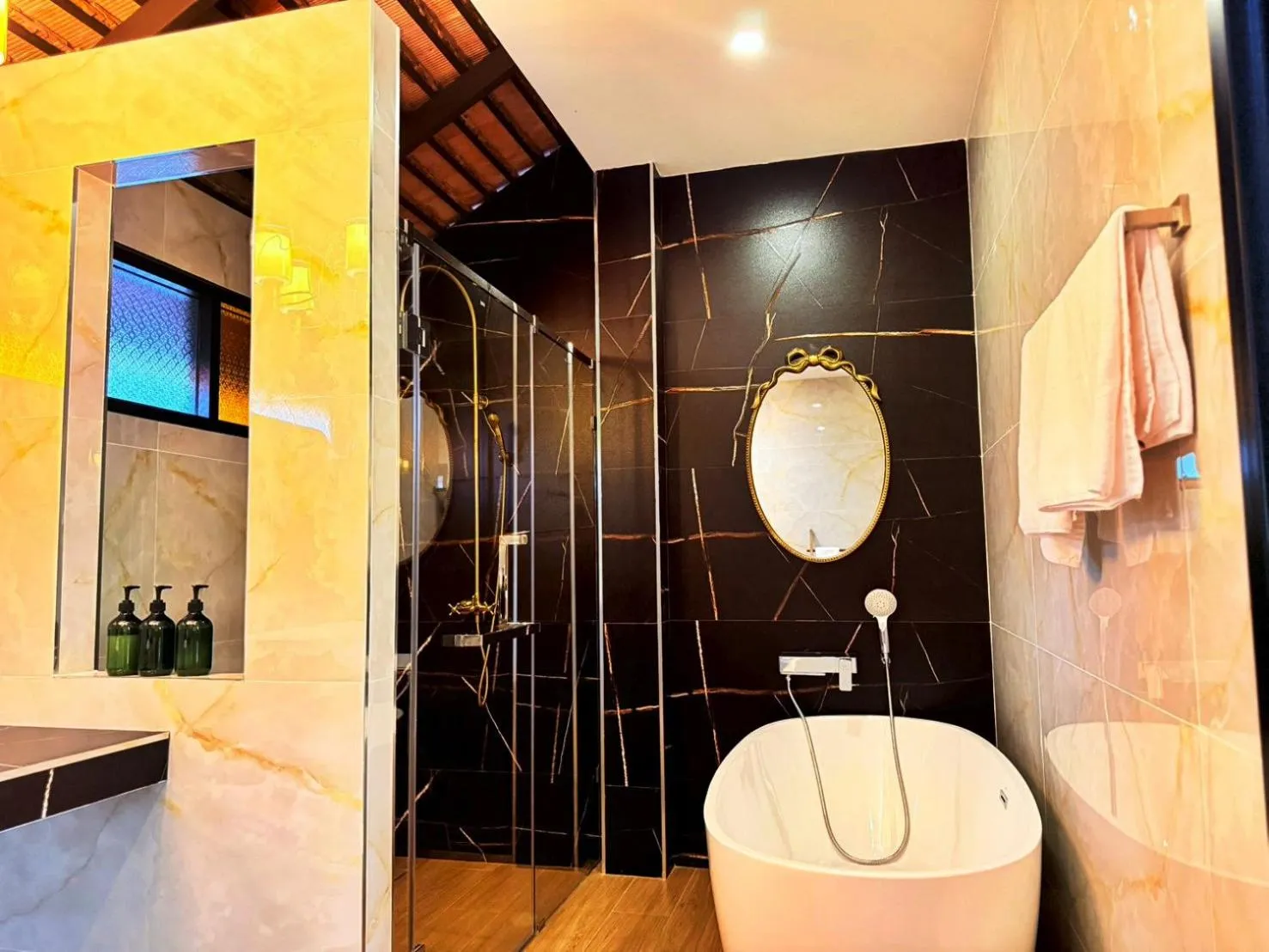 Bathroom in Le Baan Thai Boutique Villa