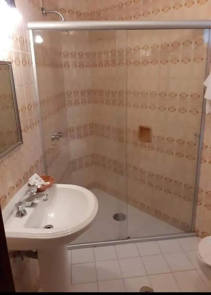 Bathroom in Binder Hotel Mogi Guaçu