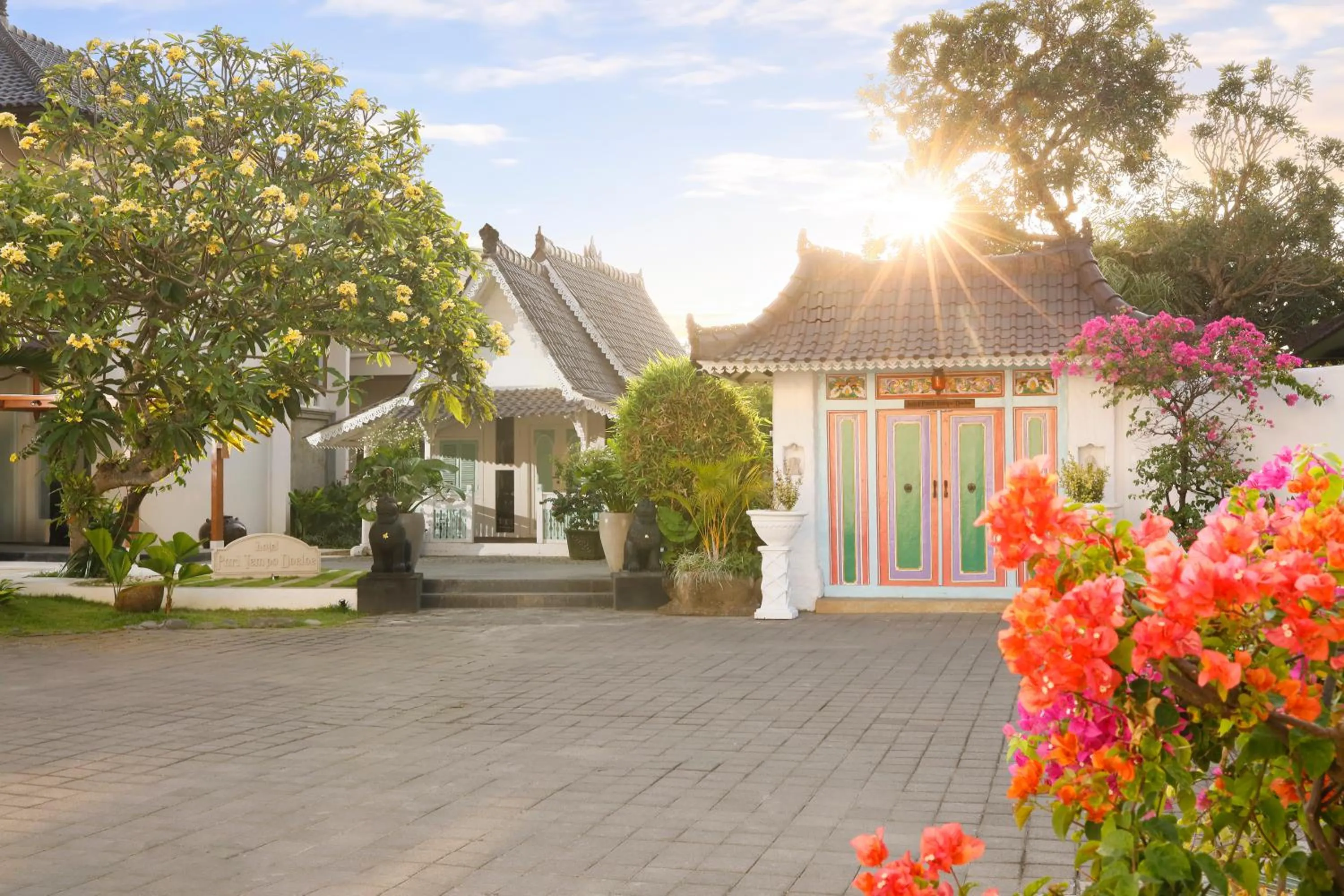 Property building in Puri Tempo Doeloe Boutique Hotel