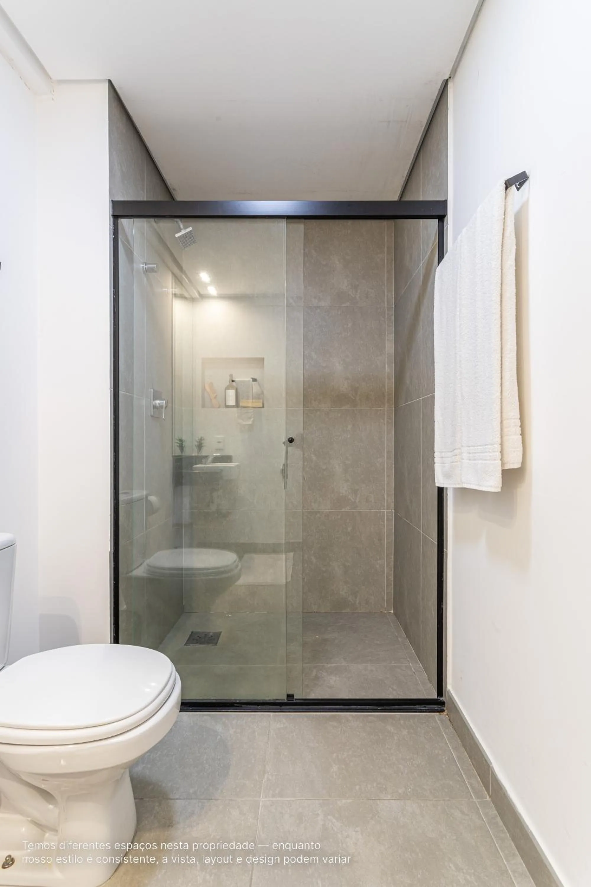 Bathroom in Next Paulista by Viva - Apartamentos completos ao lado da Av Paulista e MASP