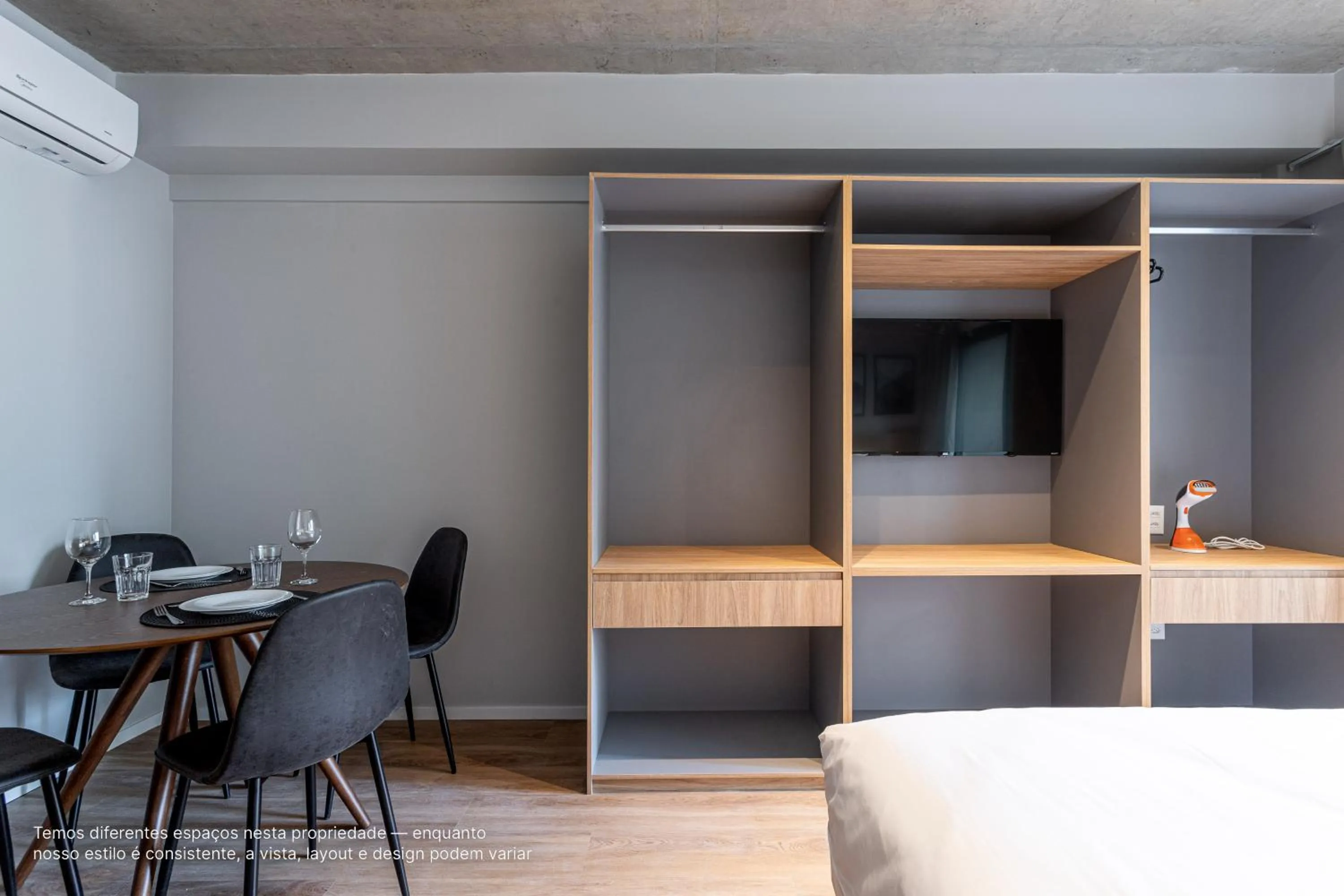 Photo of the whole room in Next Paulista by Viva - Apartamentos completos ao lado da Av Paulista e MASP