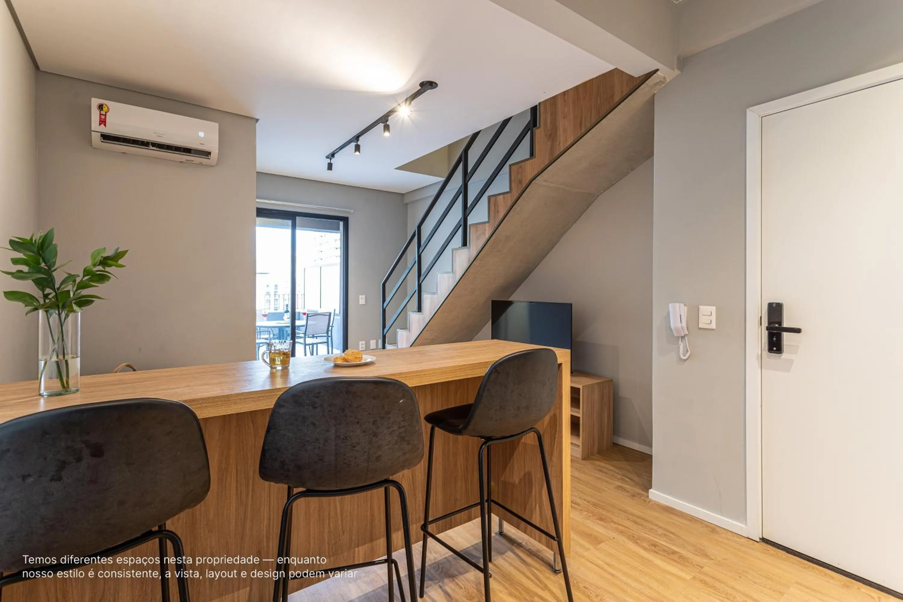 Seating area in Next Paulista by Viva - Apartamentos completos ao lado da Av Paulista e MASP