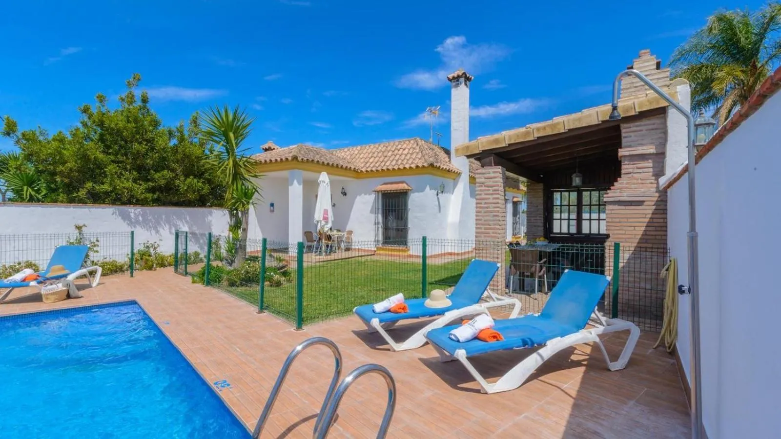Swimming pool in Villanueva - Casa 2 Conil Frontera by Ruralidays
