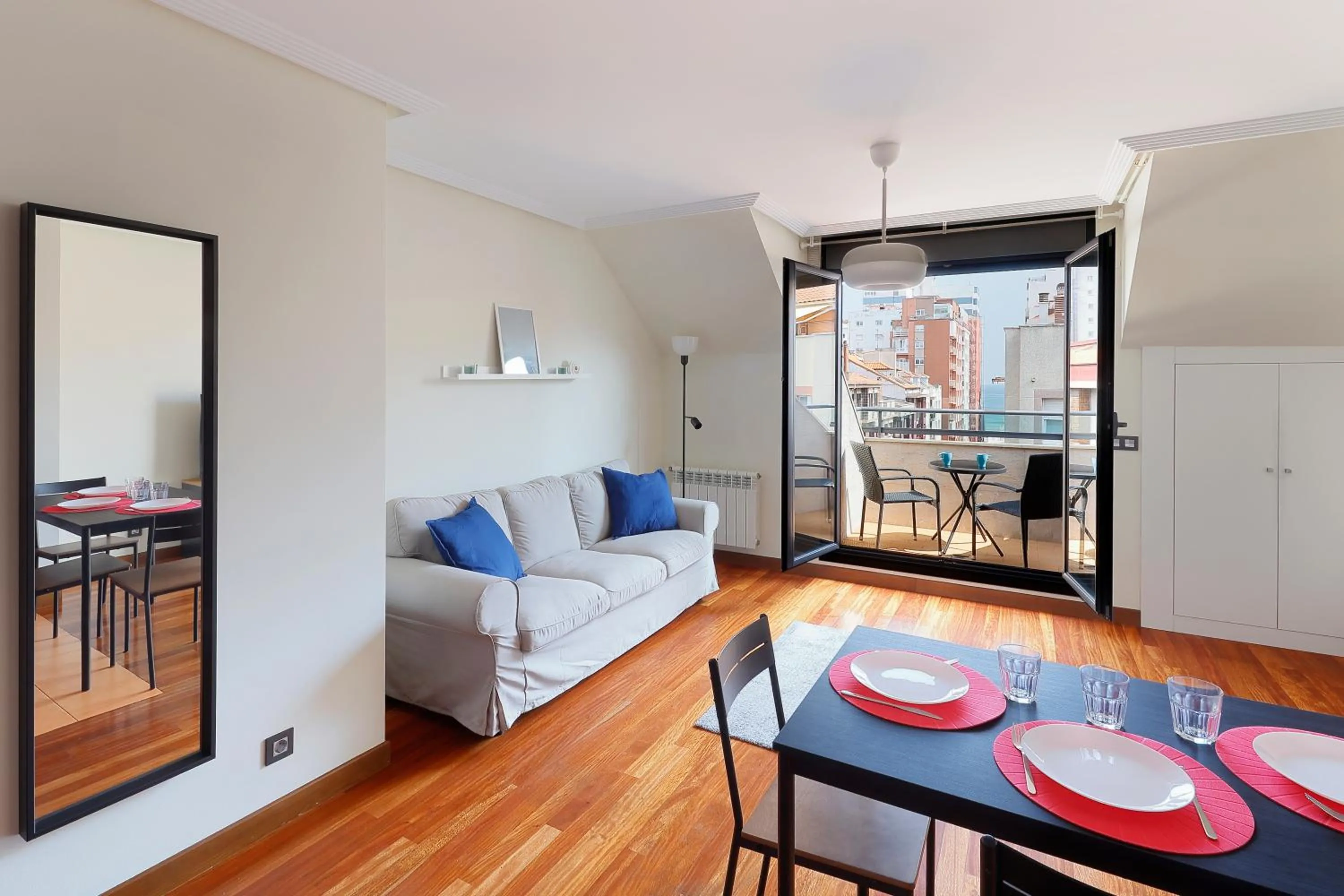 Living room in Ático con terraza, vistas al mar y parking en playa de S Lorenzo