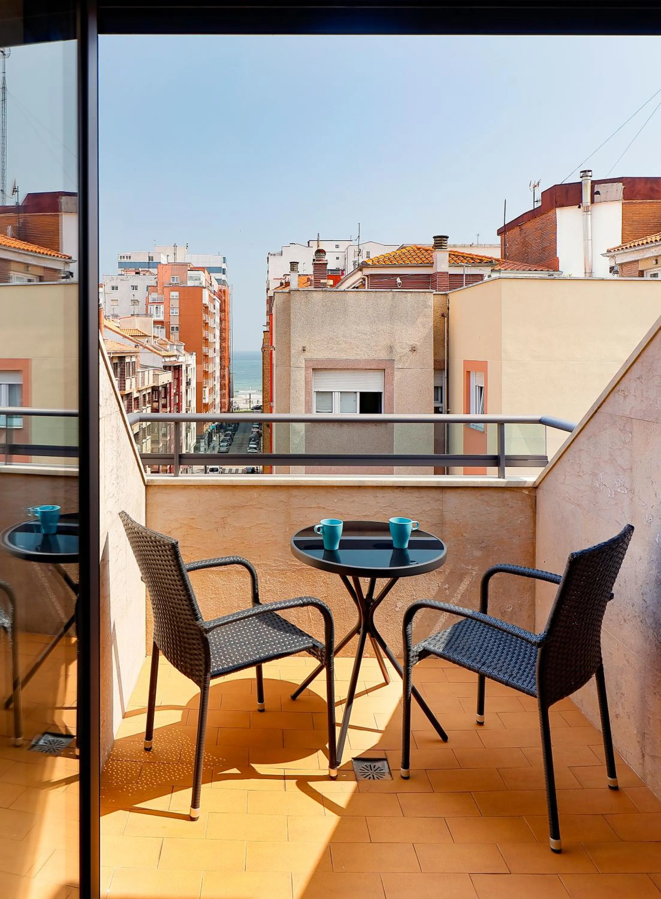 Balcony/Terrace in Ático con terraza, vistas al mar y parking en playa de S Lorenzo