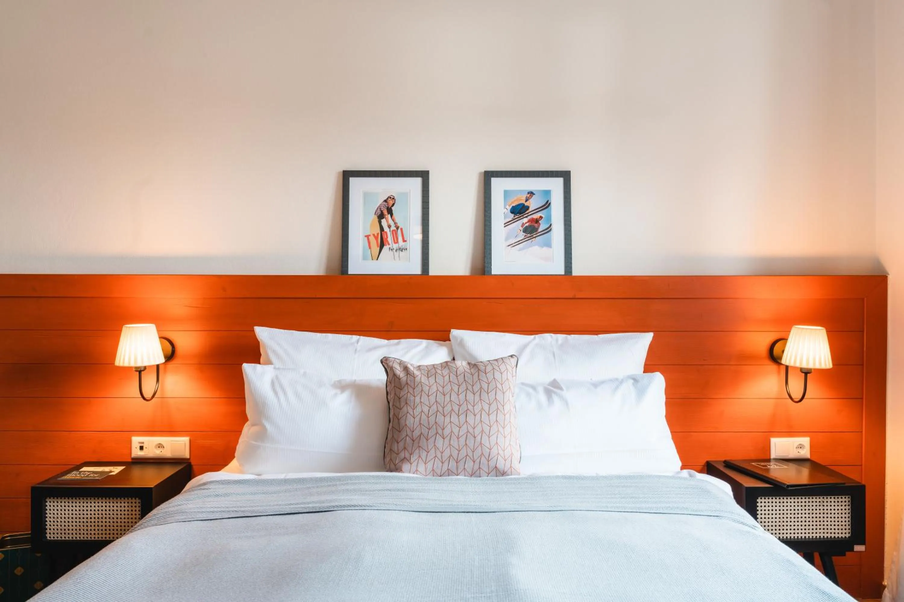 Photo of the whole room, Bed in HENRI Country House Kitzbühel