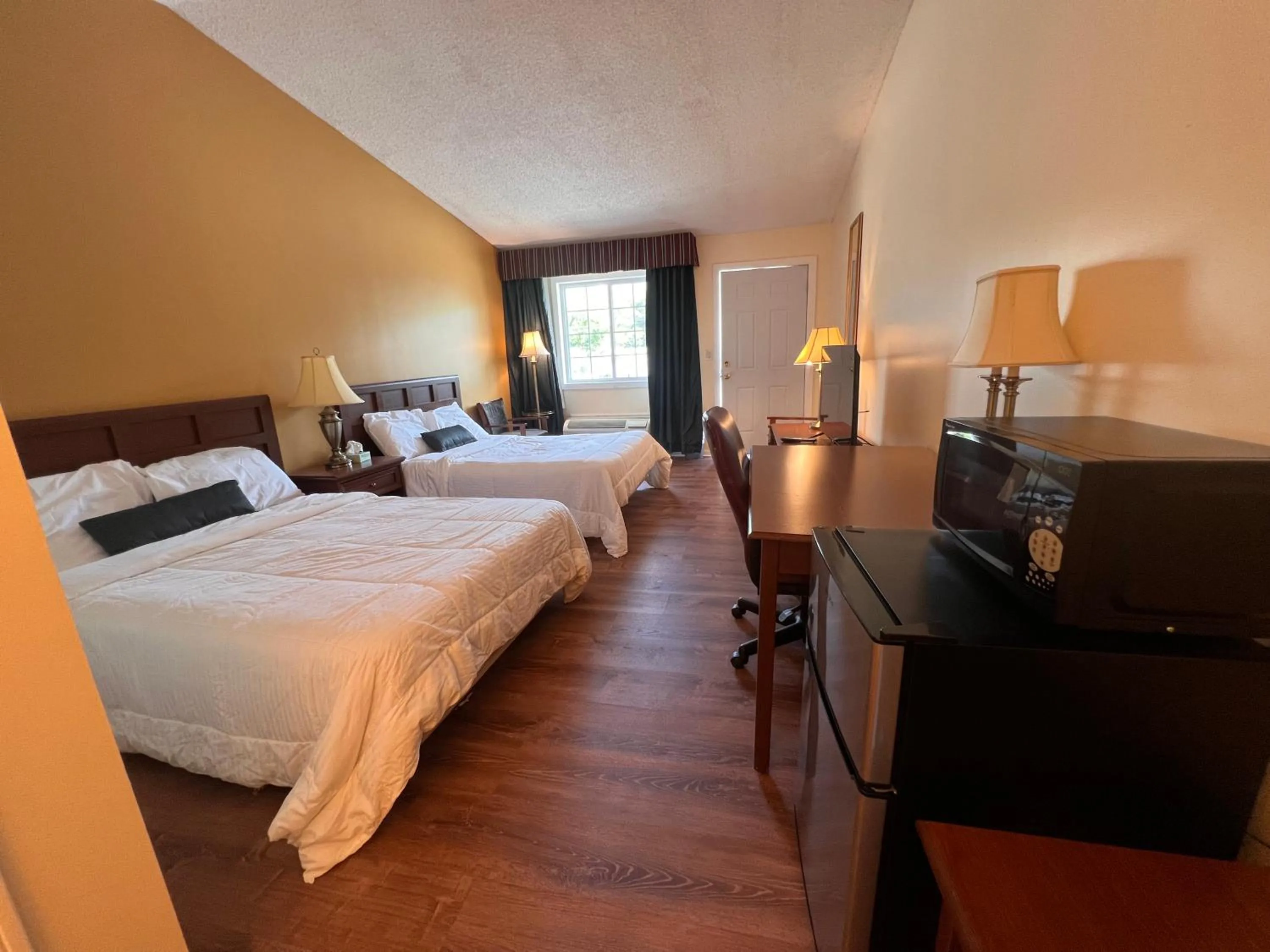 Countryside Inn Lake George