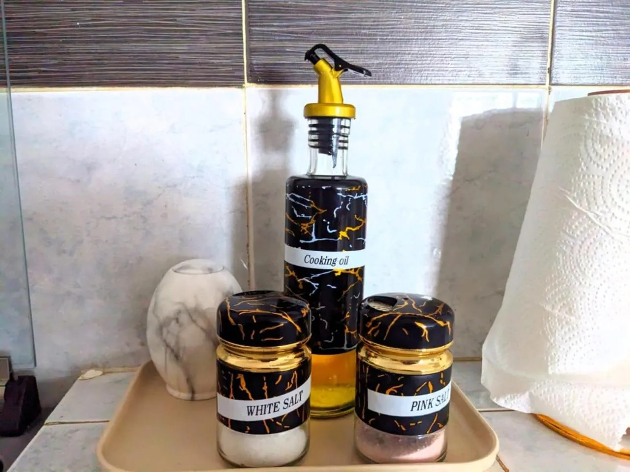 Kitchen or kitchenette in Bliss westlands by bliss haven