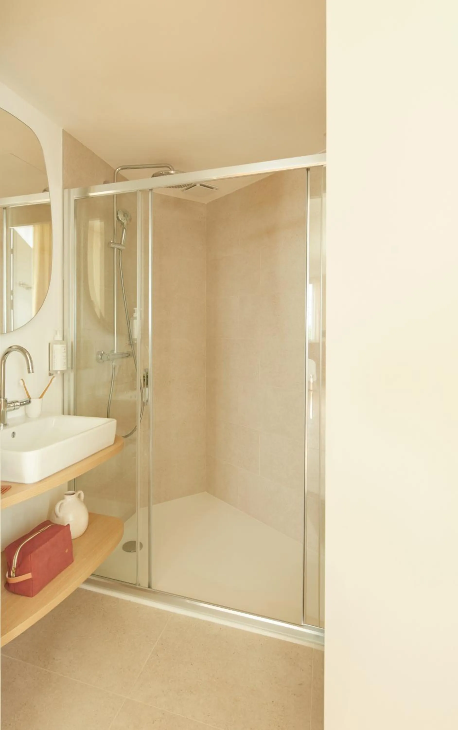 Shower in OKKO Hotels Paris Rosa Parks