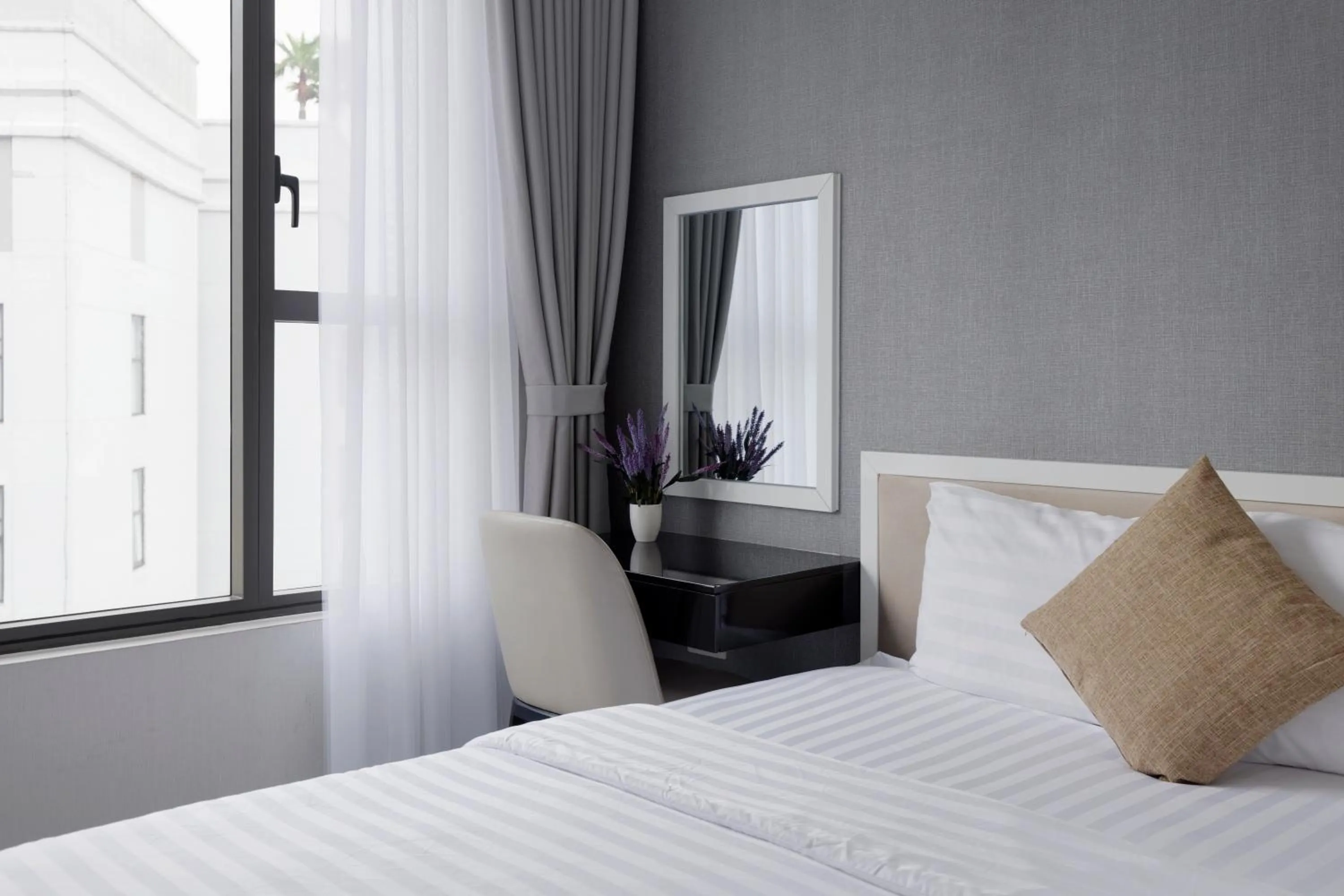 Photo of the whole room, Bed in MH Apartment- Tresor- spacious and cozy center D4