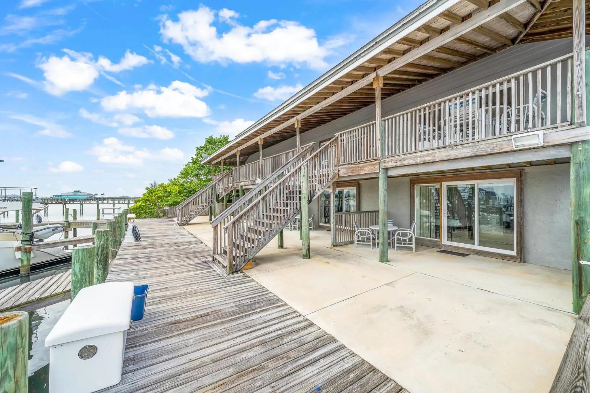 Property building in Sebastian Saltwater Lodge