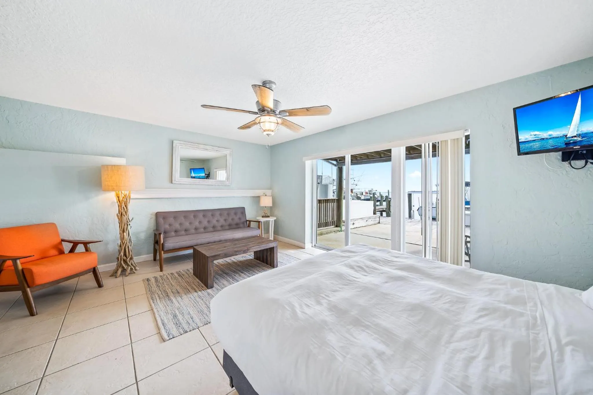 Bedroom, Bed in Sebastian Saltwater Lodge