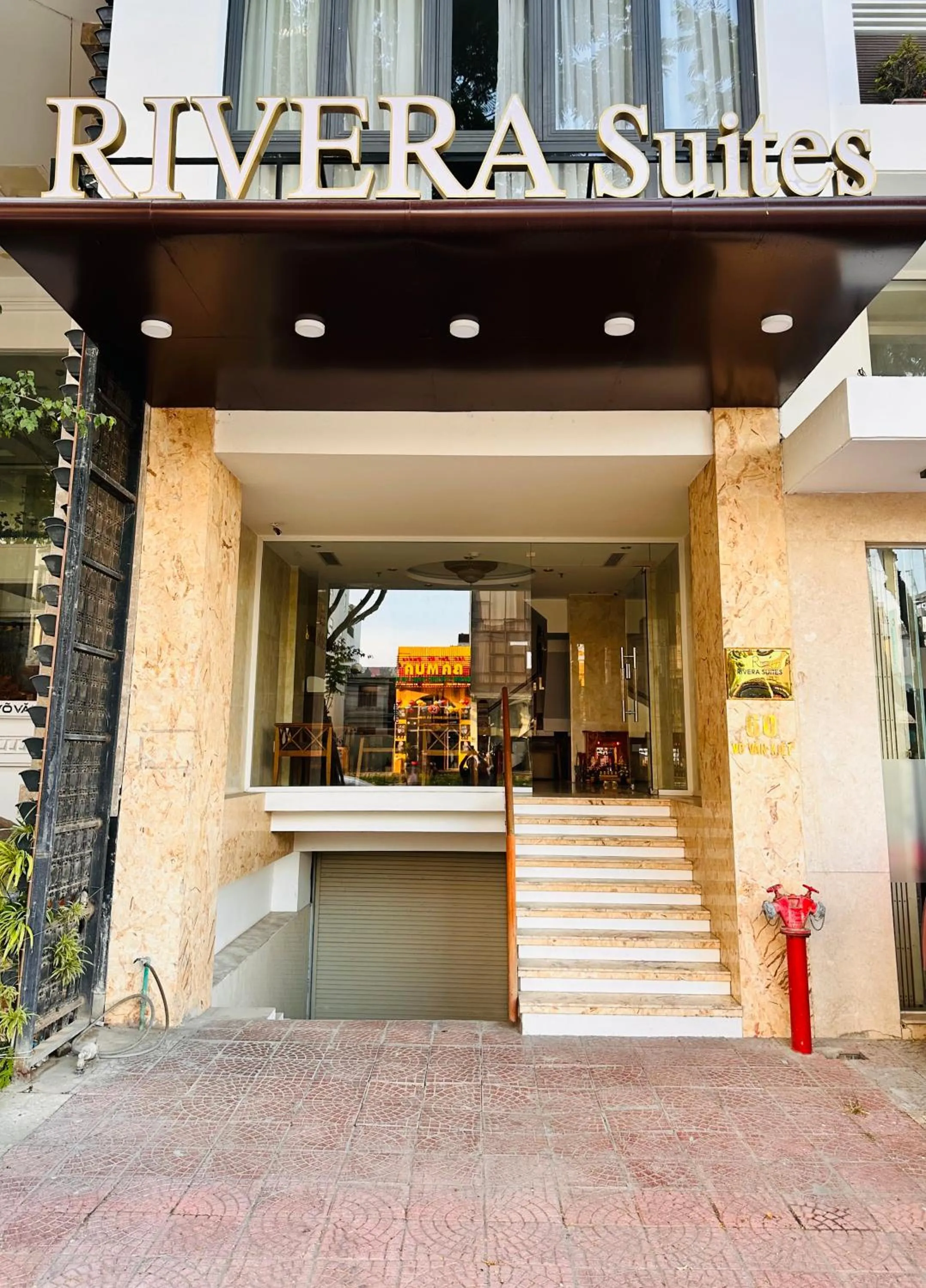 Property building in Rivera Suites