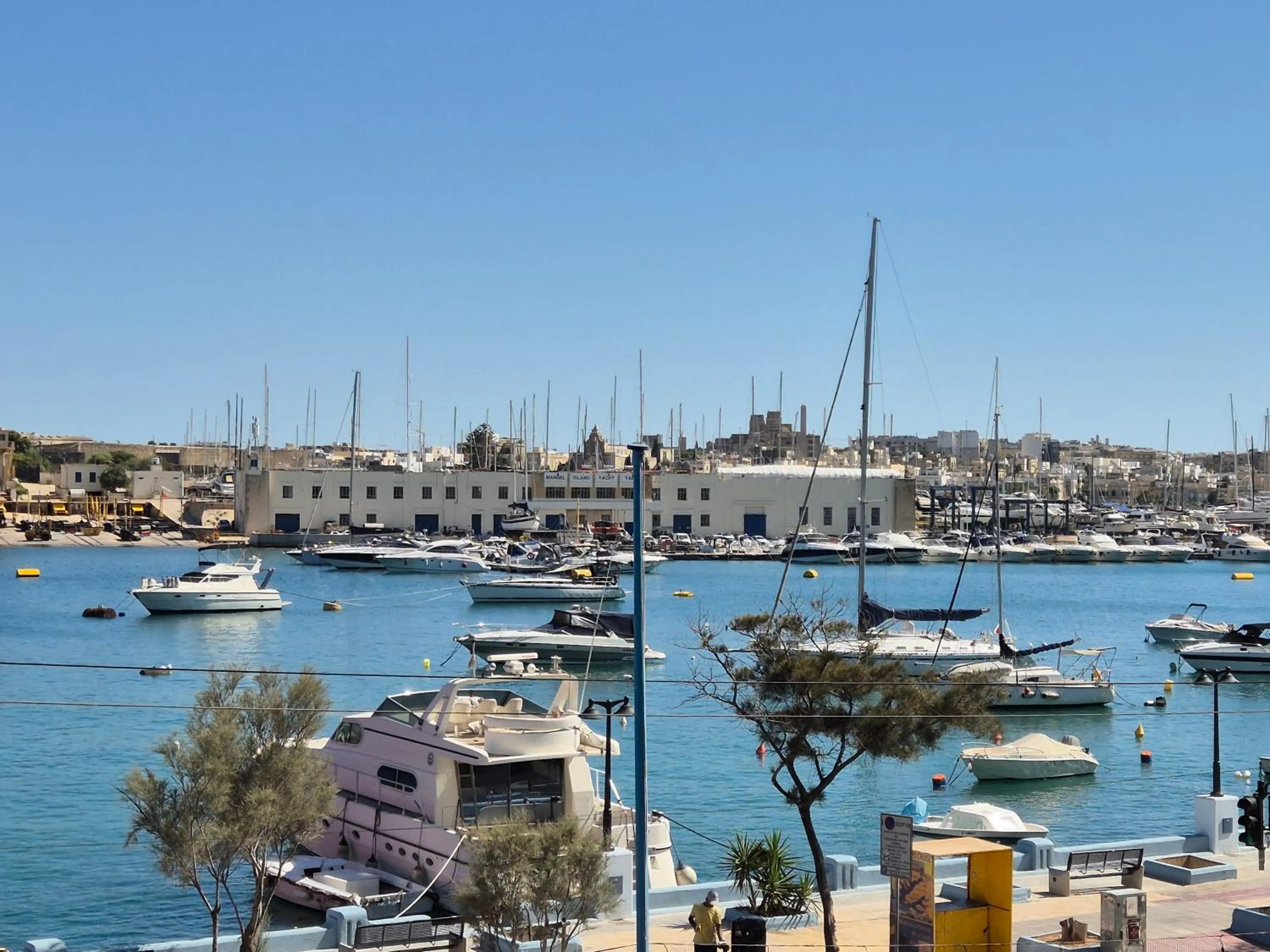 Day in The Londoner Hotel Sliema