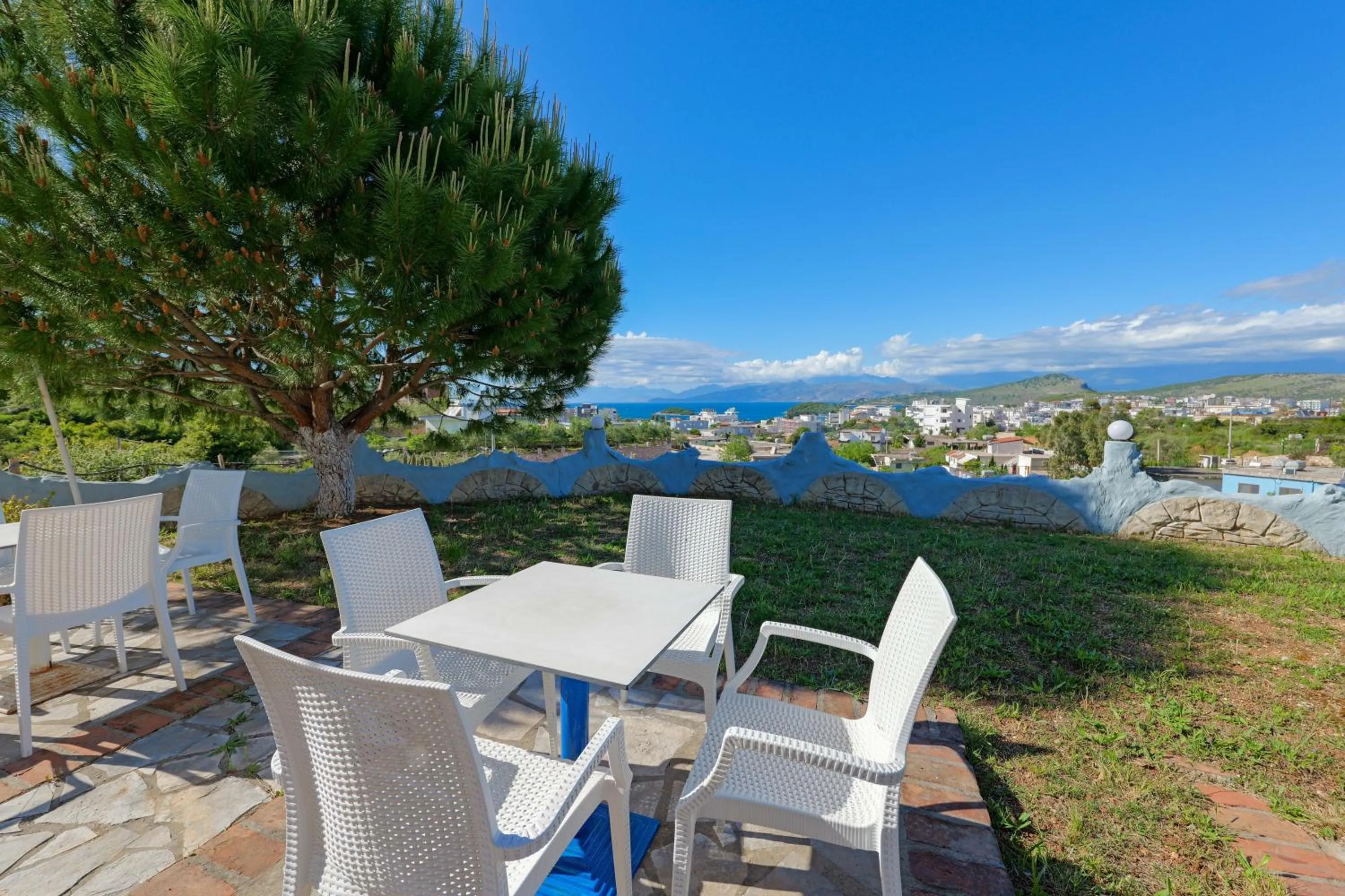 Spring in Vila Antica