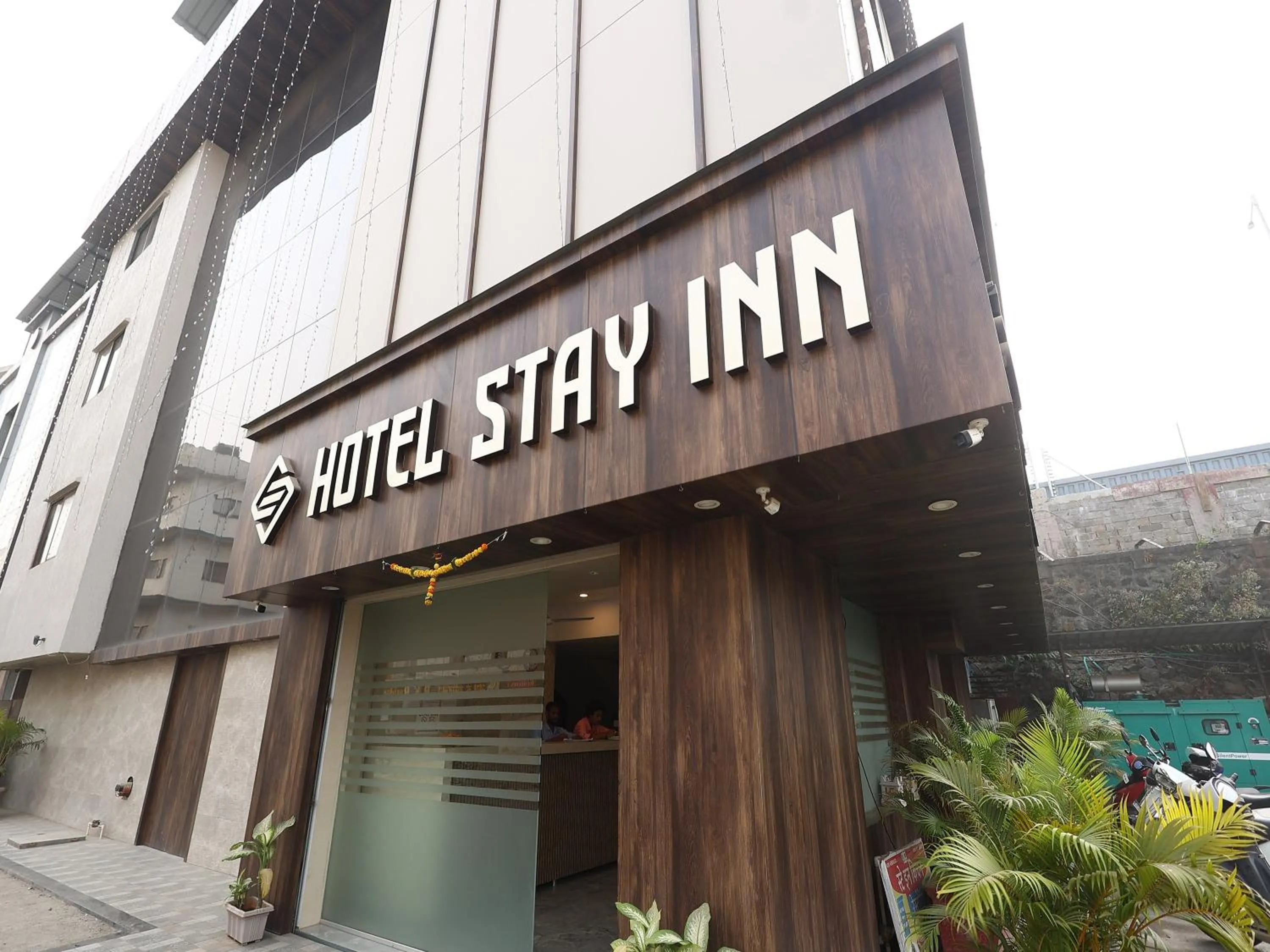 Property building in Hotel Stay Inn-MAHAPE