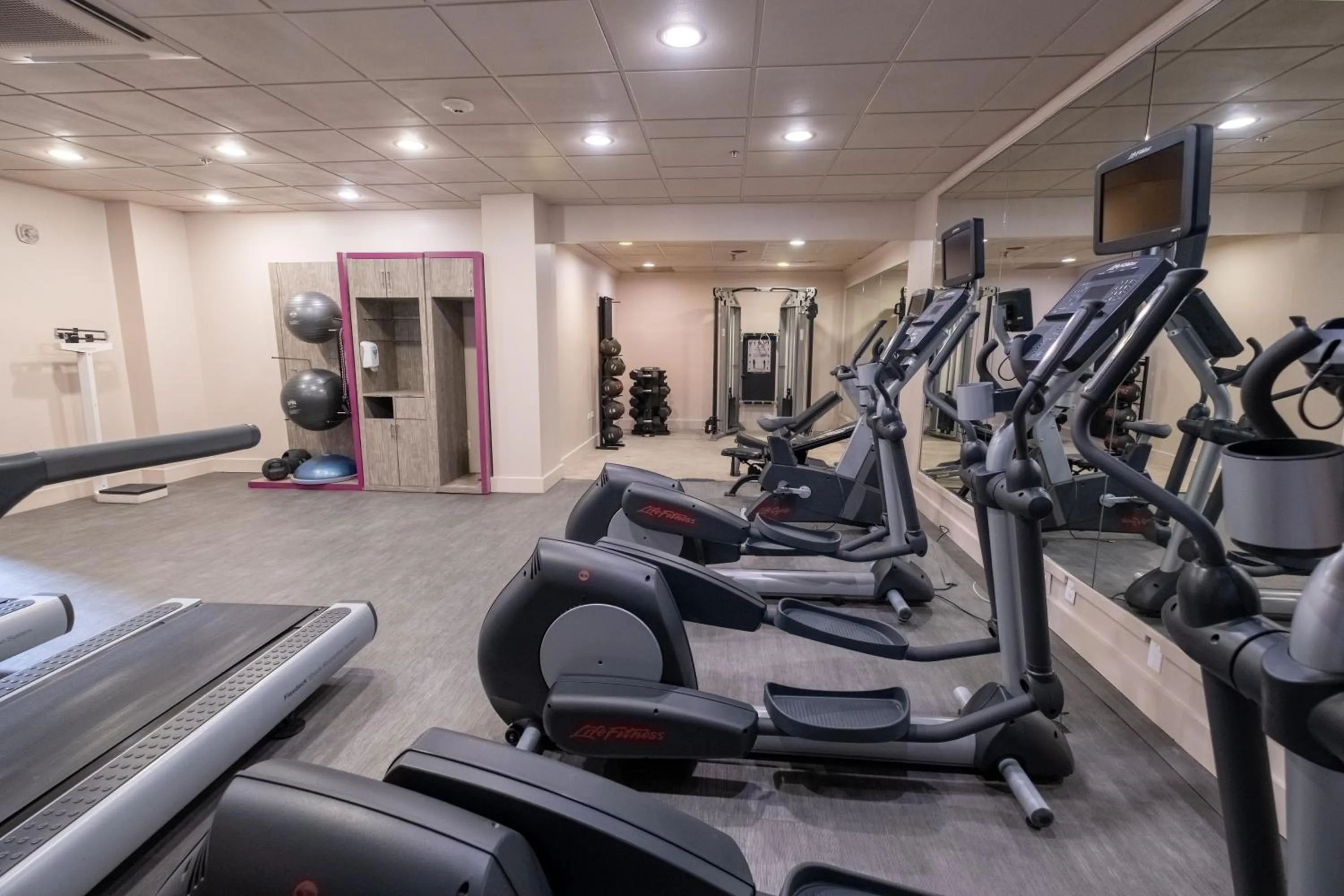 Fitness centre/facilities in Dayton Vitality Hotel - Downtown
