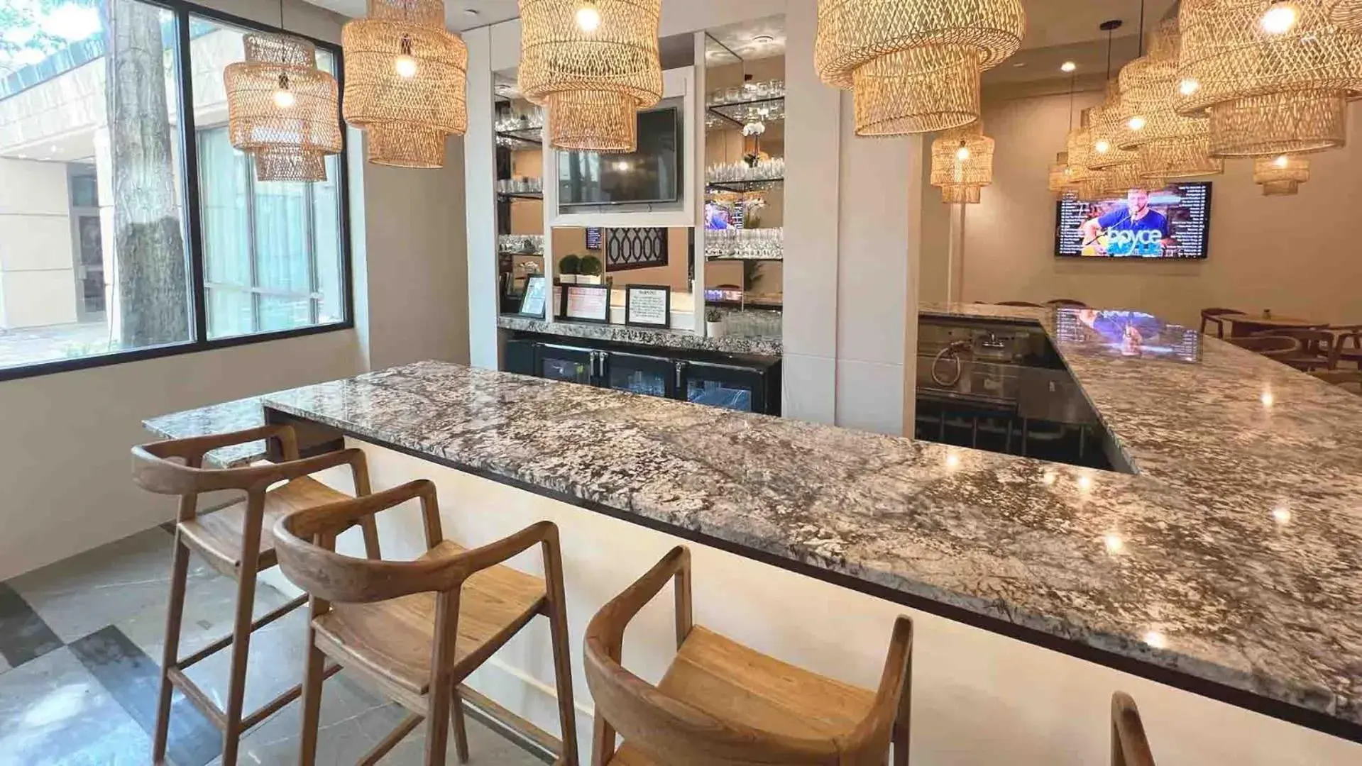 Restaurant/places to eat in Memphis Vitality Hotel Restaurant/places to eat in Memphis Vitality Hotel